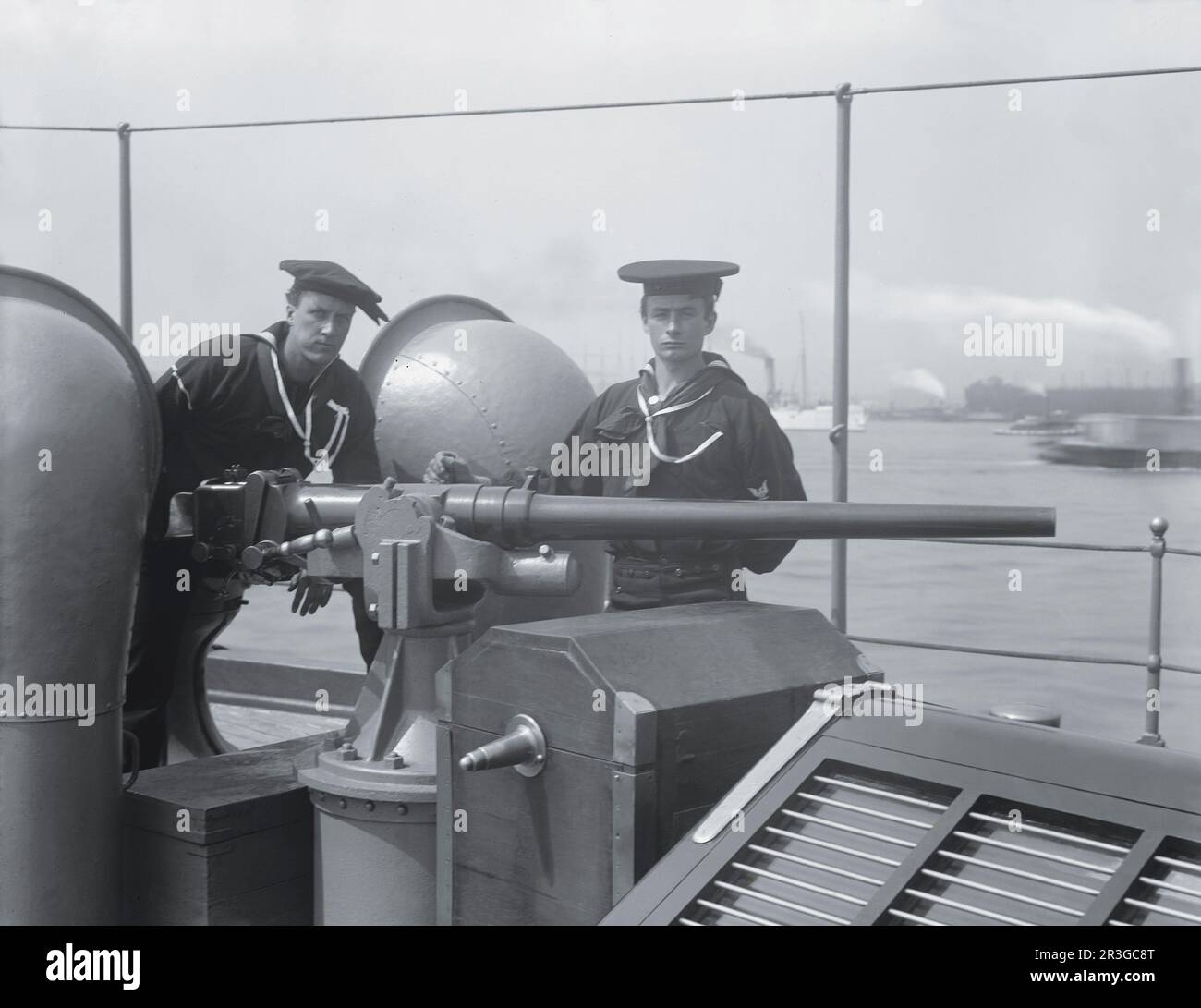 USS Raleigh, arme espagnole capturée à la bataille de la baie de Manille. Banque D'Images