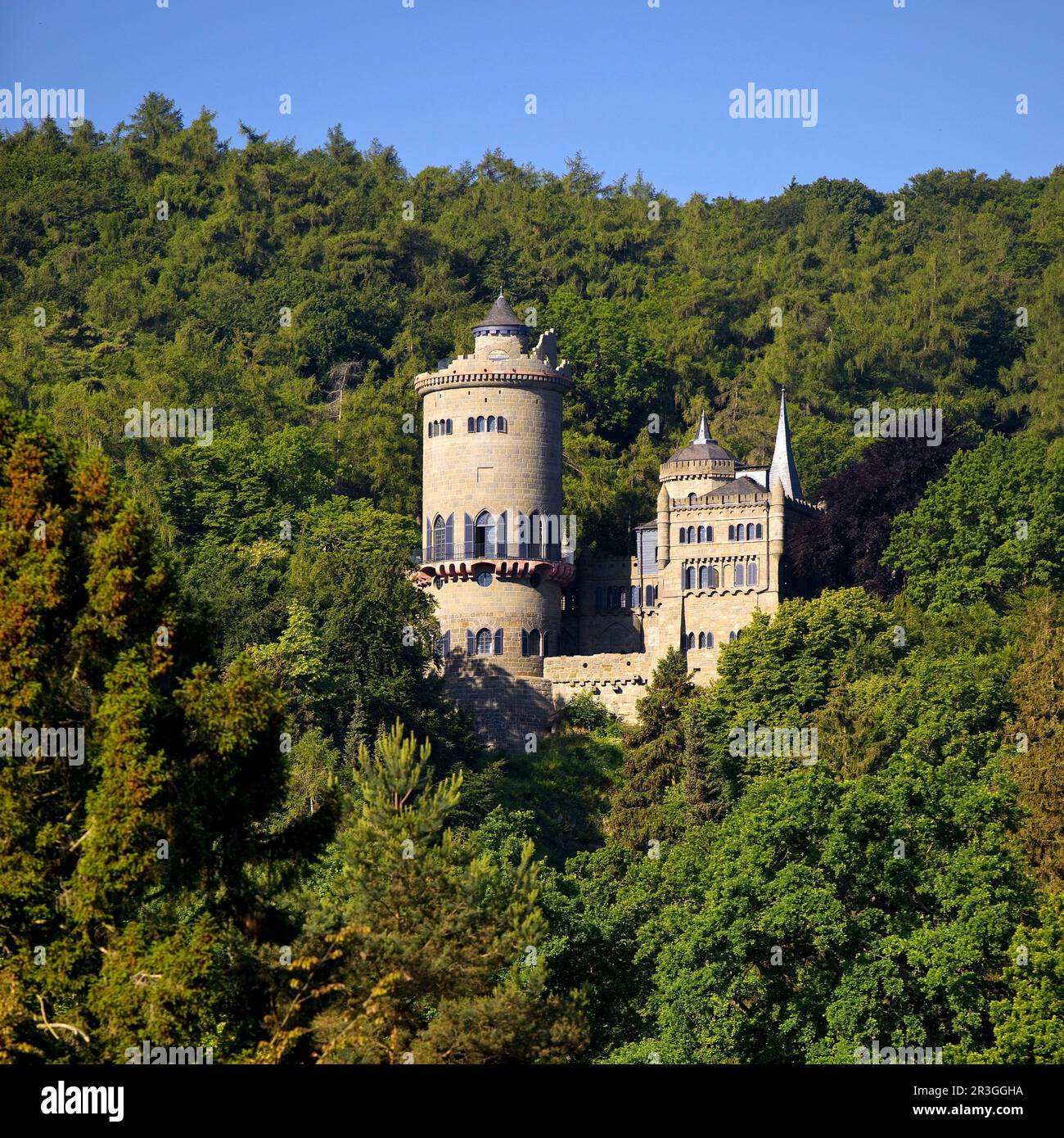 Bergpark Wilhelmshoehe avec la ruine artificielle Loewenburg, Kassel, Hesse, Allemagne, Europe Banque D'Images