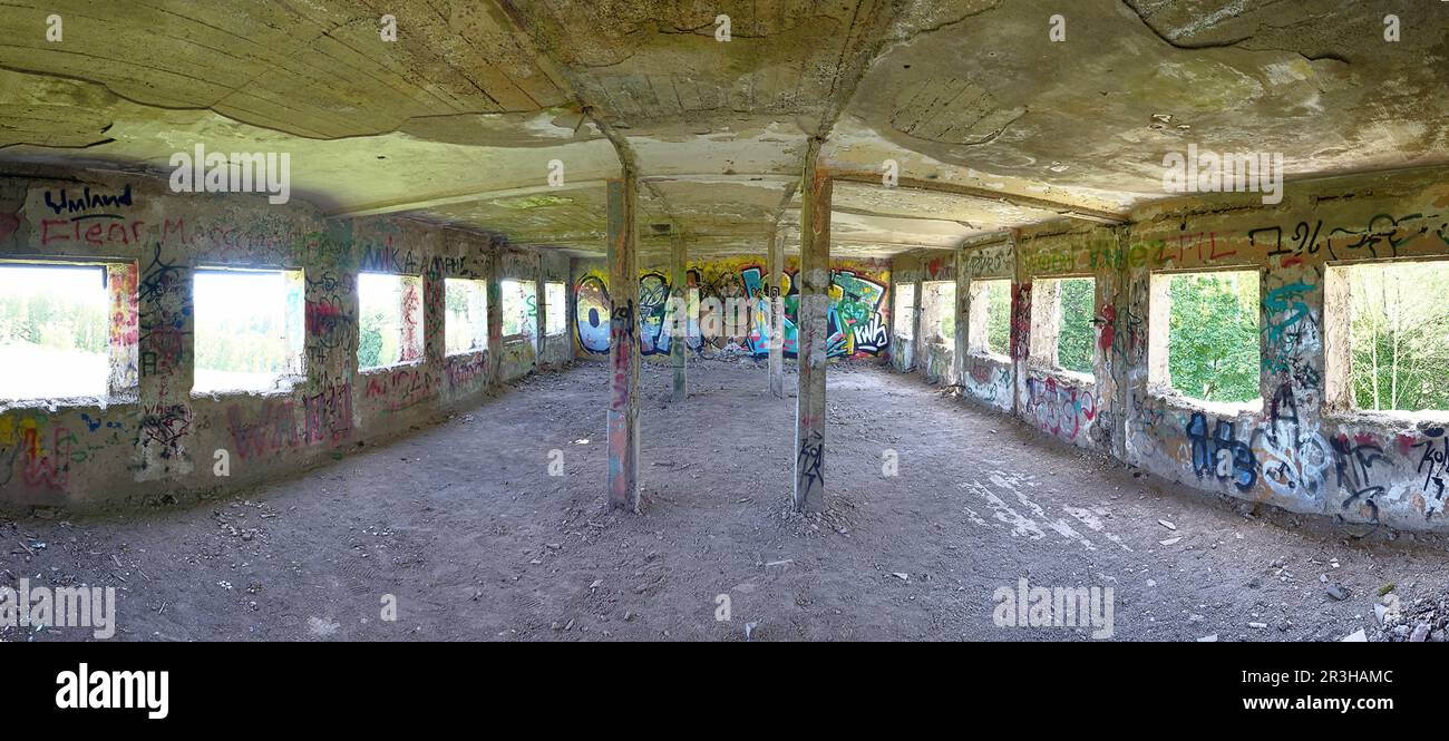 École à la maison au Laacher See Banque D'Images