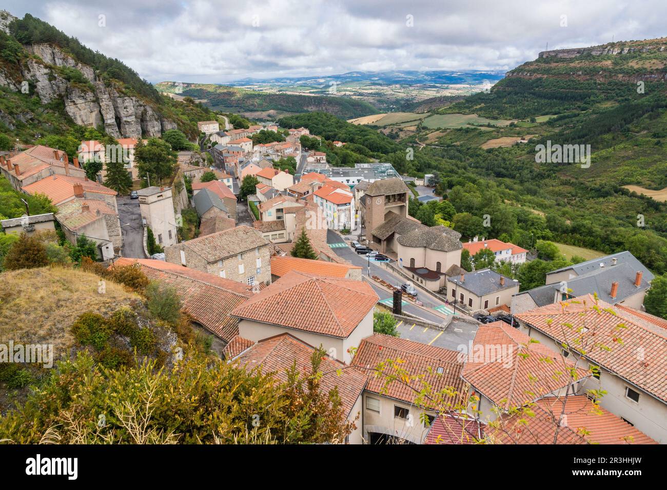 Roquefort-sur-Soulzon , epartamento de Aveyron, France, Europe. Banque D'Images