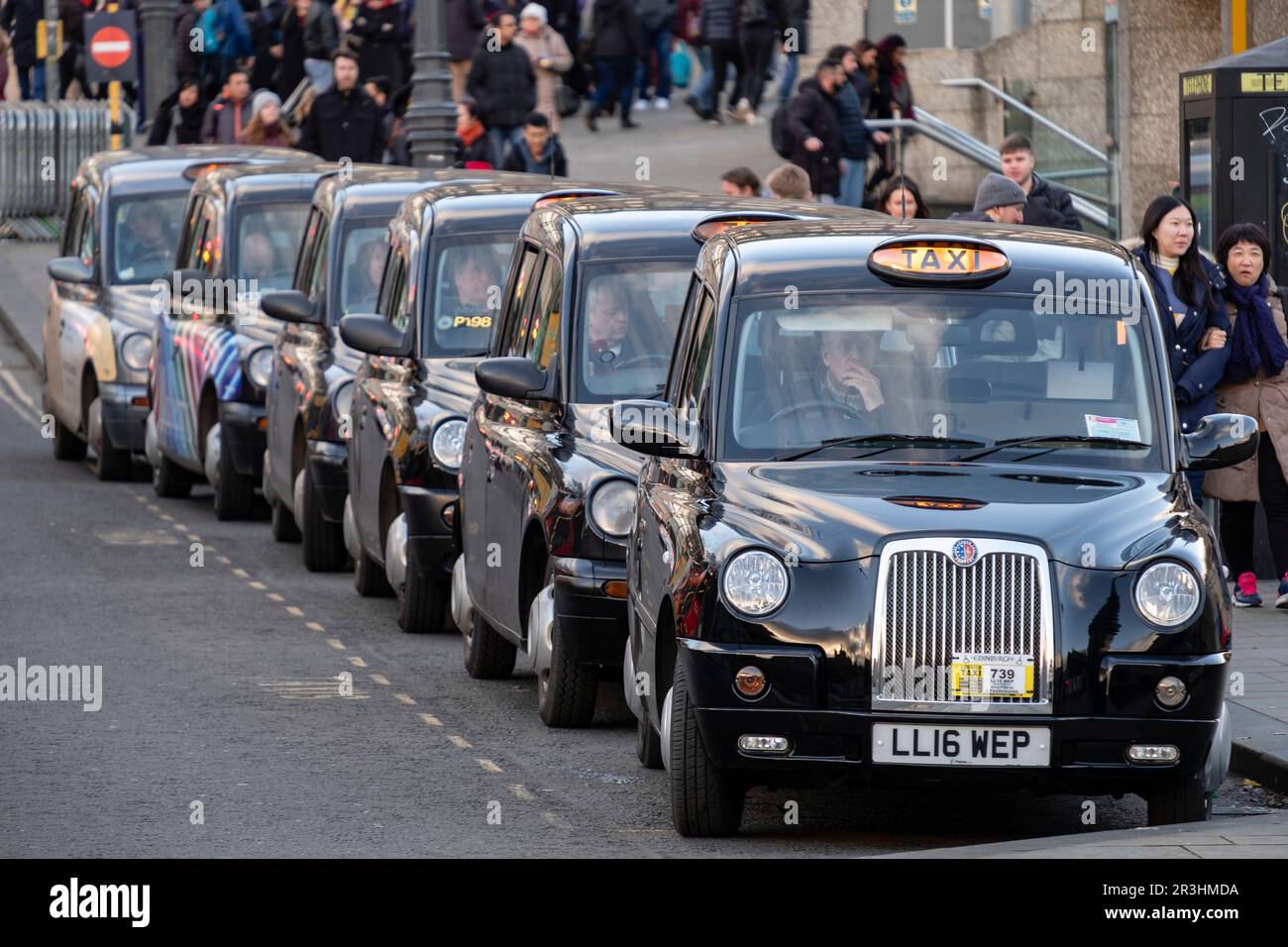 parada de taxis, Edimburgo, Lowlands, Escocia, Reino ONUDI. Banque D'Images