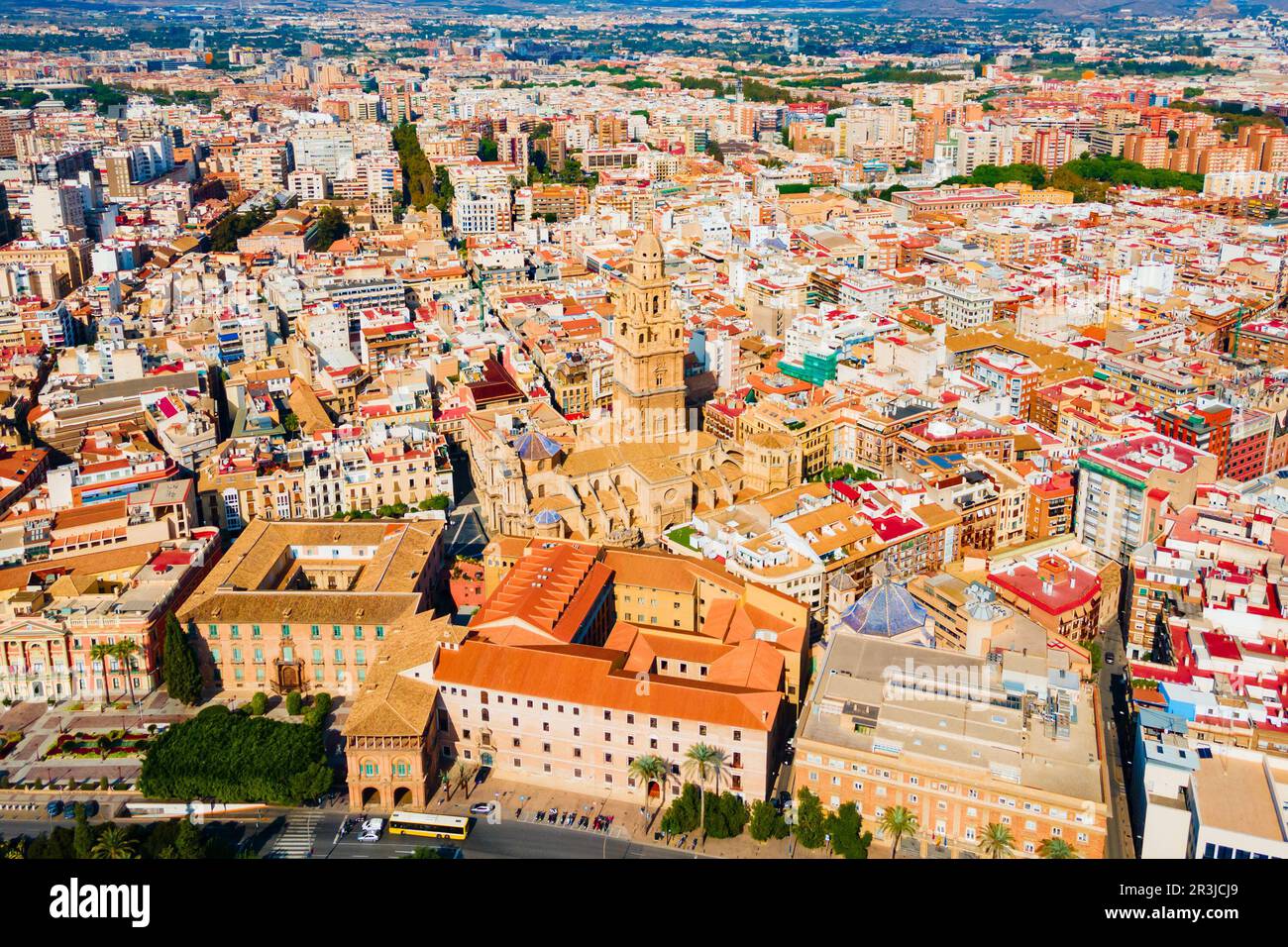 La Cathédrale de l'église Saint Mary vue panoramique aérienne, Murcie. Murcia est une ville dans le sud-est de l'Espagne. Banque D'Images