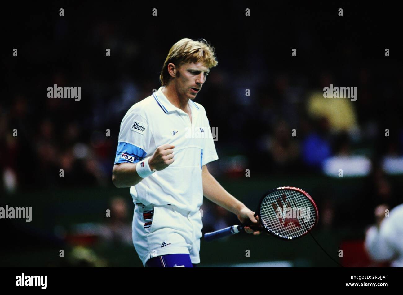 Boris Becker, deutscher Tennisspieler, auf dem Tennisplatz à Aktion. Banque D'Images