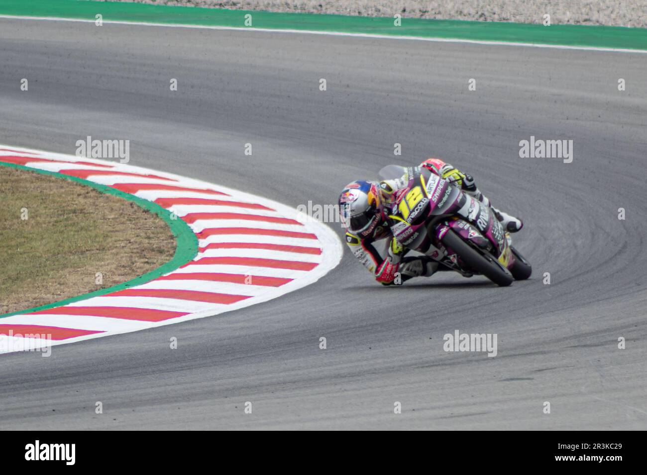 MONTMELLO, ESPAGNE-4 JUIN 2021 : Filip Salac sur sa Honda NSF250RW n°12 (Rivacold snipers Team), Championnat du monde 2021 Moto3 Banque D'Images