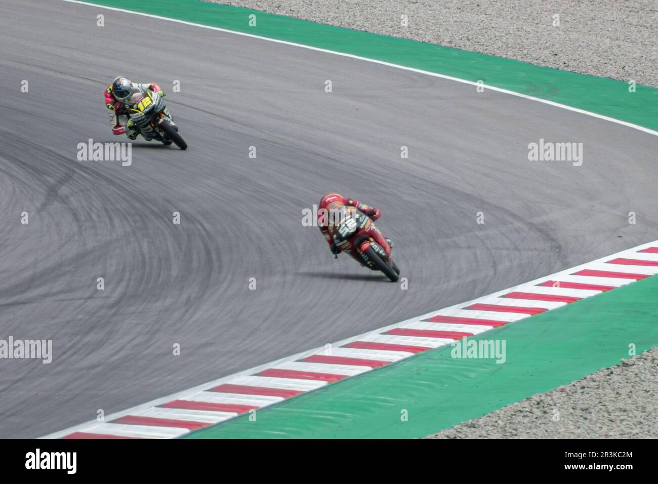 MONTMELLO, ESPAGNE-4 JUIN 2021 : Jeremy Alcoba sur sa Honda NSF250RW #52 (course indonésienne Gresini Moto3), Championnat du monde 2021 Moto3 Banque D'Images