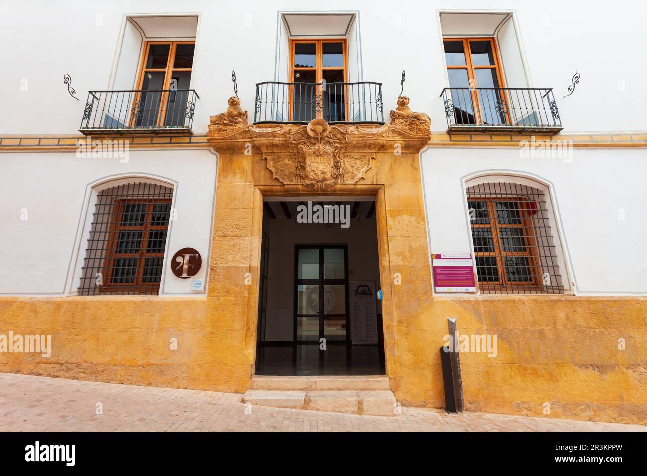 Xativa, Espagne - 17 octobre 2021: Musée des beaux-arts ou Museo de Bellas Artes dans la ville de Xativa près de Valence en Espagne Banque D'Images
