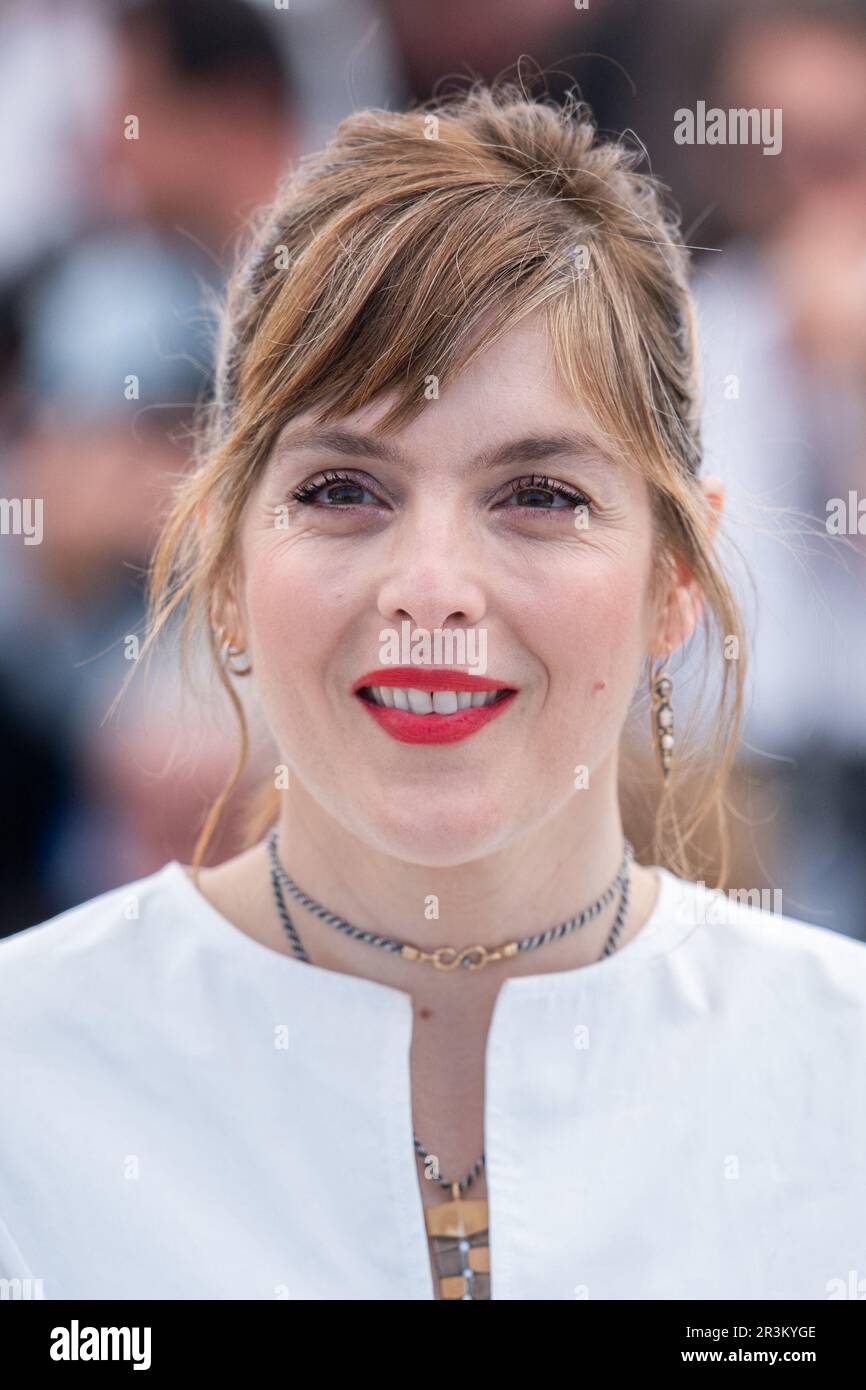 Cannes, France. 23rd mai 2023. Valérie Donzelli participe à la Photocall de l'Amour et les Forets (nous deux) dans le cadre du Festival de Cannes 76th à Cannes, en France, sur 23 mai 2023. Photo d'Aurore Marechal/ABACAPRESS.COM crédit: Abaca Press/Alay Live News Banque D'Images