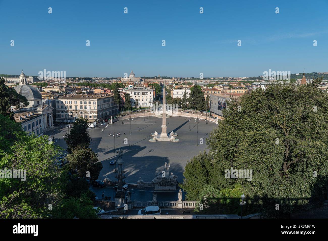 Vue sur la Piazza del Popolo à Rome depuis la Villa Brghese Banque D'Images