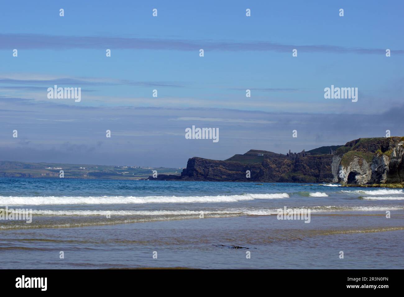 Plage de Whiterocks Portrush Banque D'Images