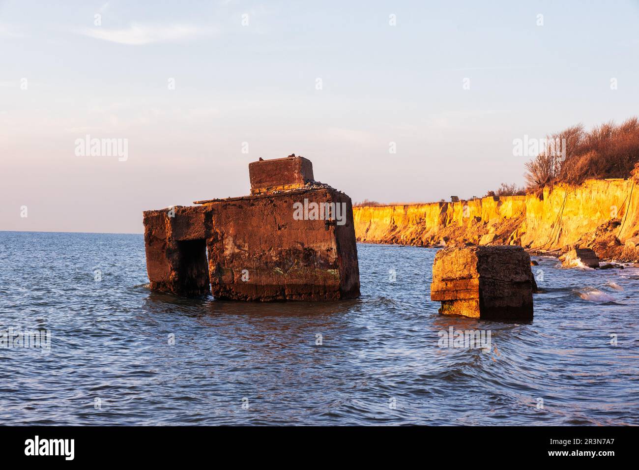 Old bunkers Banque de photographies et d’images à haute résolution - Alamy