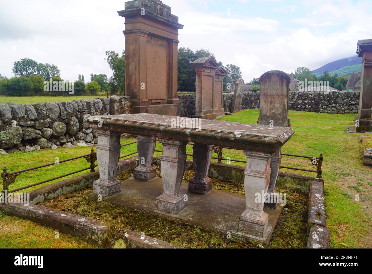 Le monastère de Sweetheart est un ancien monastère cistercien d'Écosse.Il est situé à environ 13 km au sud de Dumfries dans le comté de Dumfries et Gallo Banque D'Images