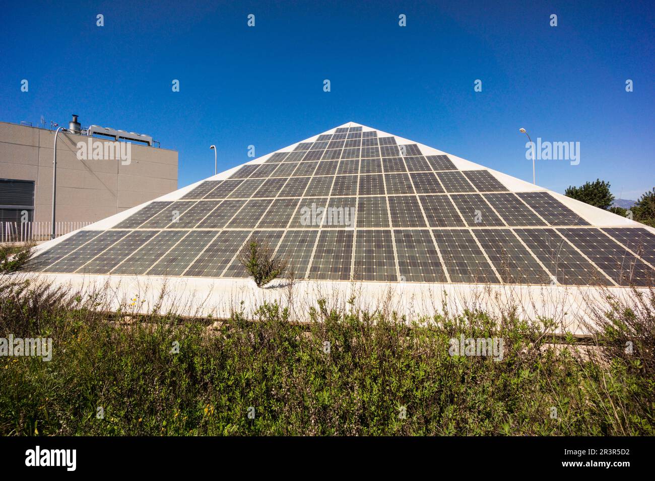 Placas fotovoltaicas,Parc BIT, Parque Balear de Innovación Tecnológica, Majorque, Iles Baléares, Espagne, Europe. Banque D'Images