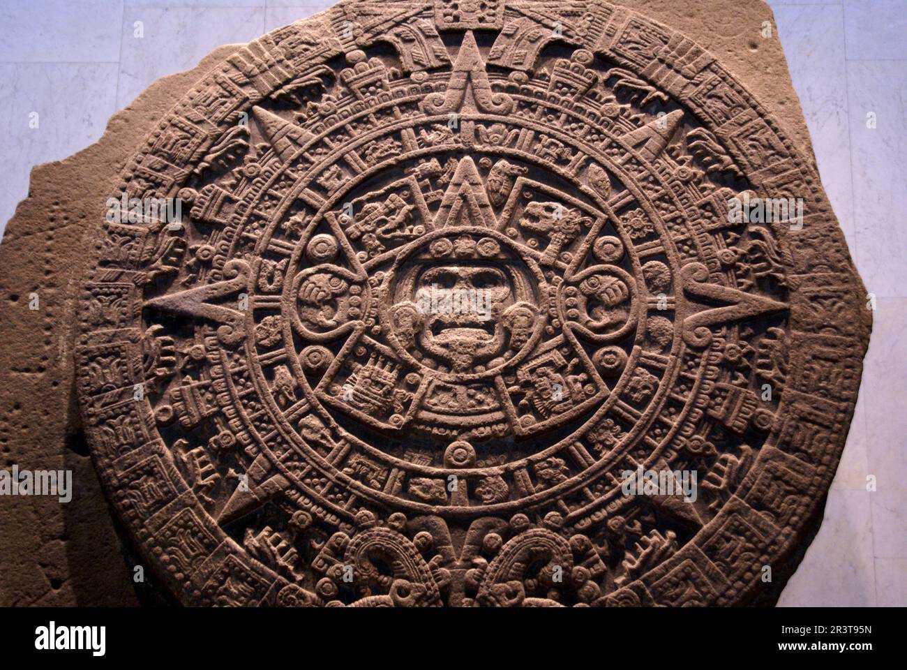Piedra del sol. Cultura Azteca. Museo Nacional de antropologia. Estado de Mexico D.F.Mexique. Banque D'Images