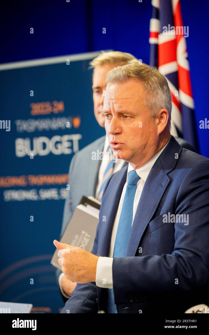 Le premier ministre de Tasmanie, Jeremy Rockliff, s'adresse aux médias lors d'une conférence de presse au Parlement de Tasmanie à Hobart, jeudi, 25 mai 2023. (AAP image/Richard Jupe) PAS D'ARCHIVAGE Banque D'Images
