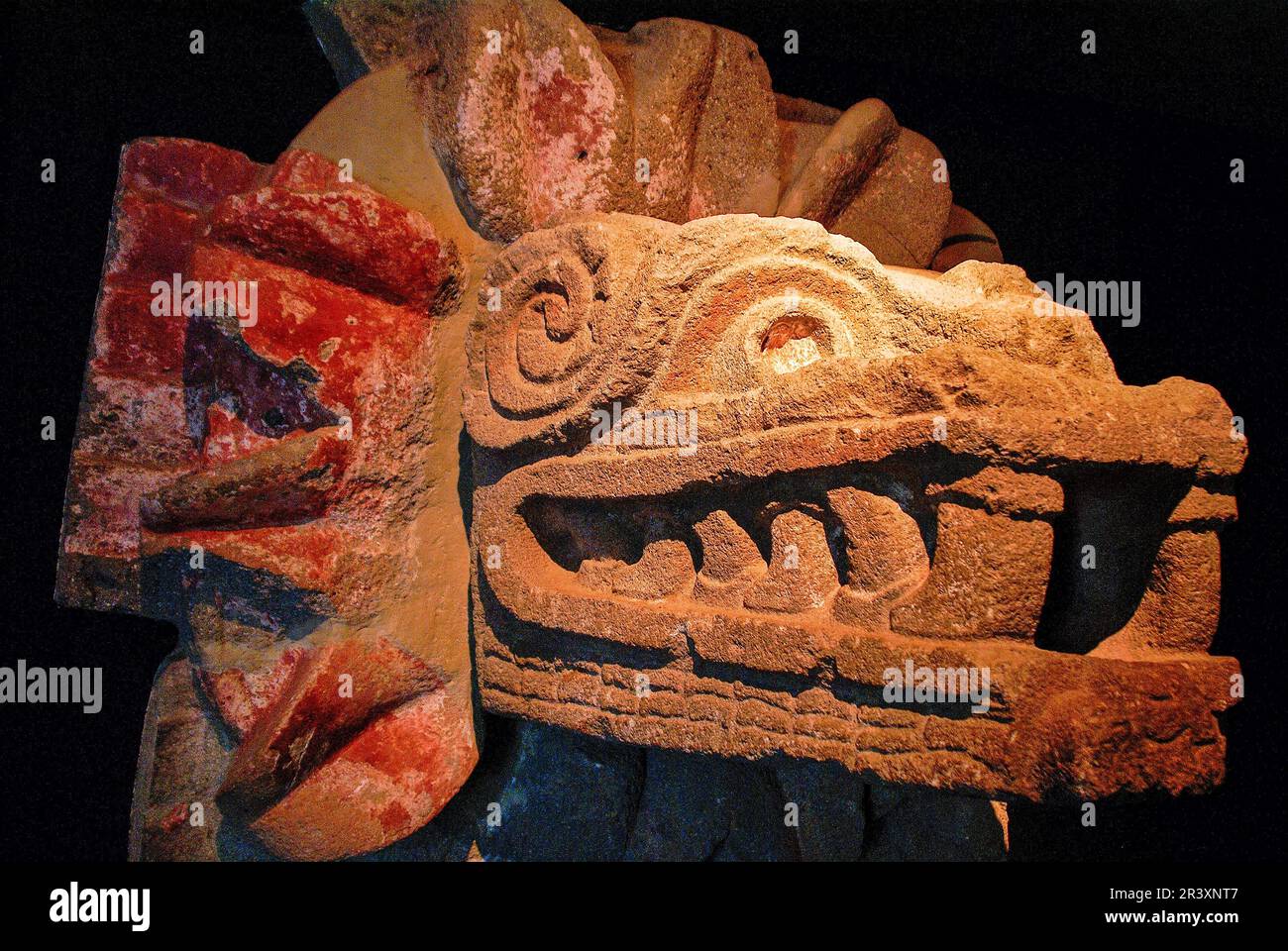 Quetzalcoatl, la serpiente enplumada. Museo Nacional de antropologia. Estado de Mexico D.F.Mexique. Banque D'Images