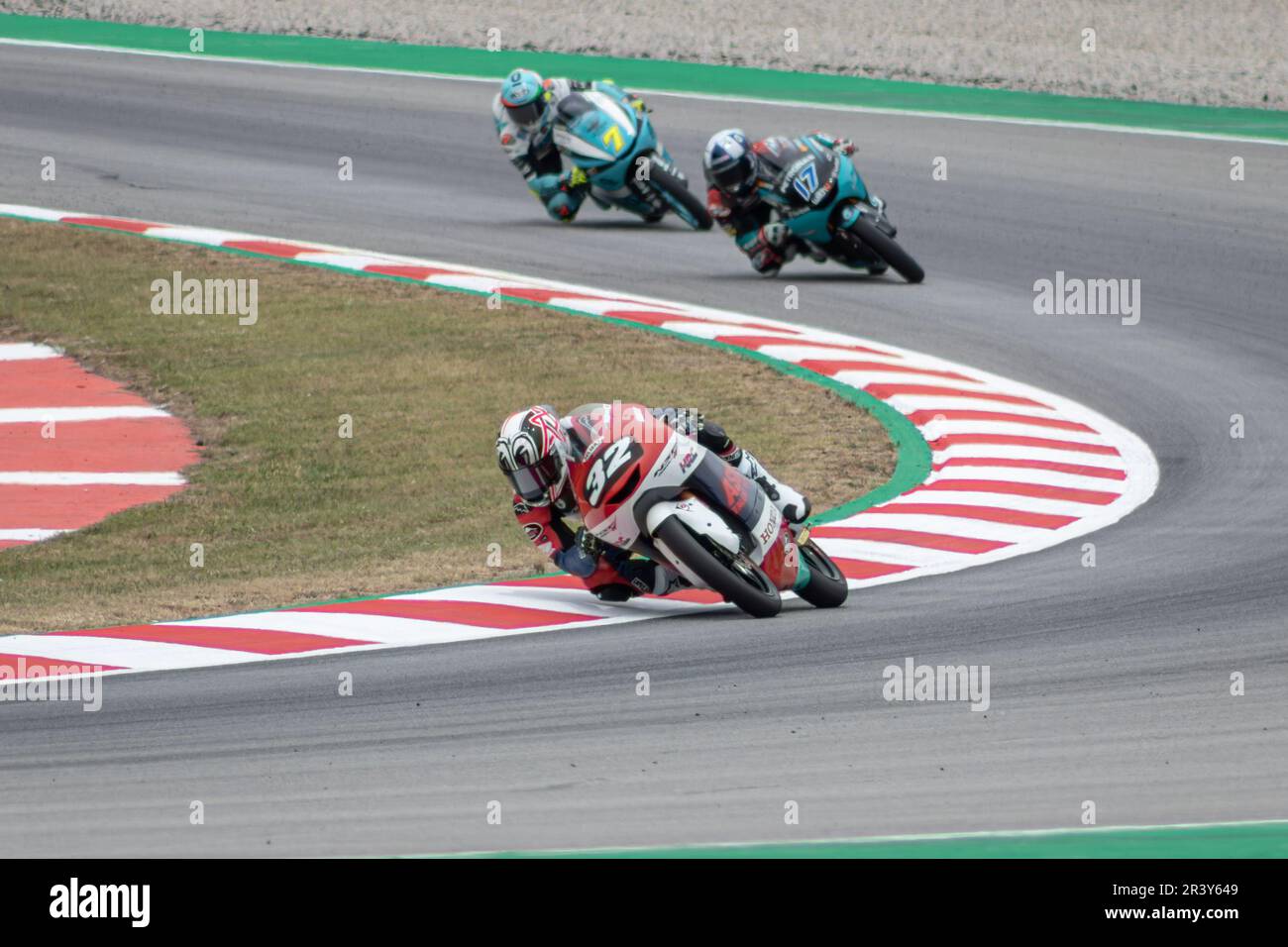 MONTMELLO, ESPAGNE-4 JUIN 2021 : Takuma Matsuyama sur sa Honda NSF250RW n°32 (Honda Team Asia), Championnat du monde 2021 Moto3 Banque D'Images
