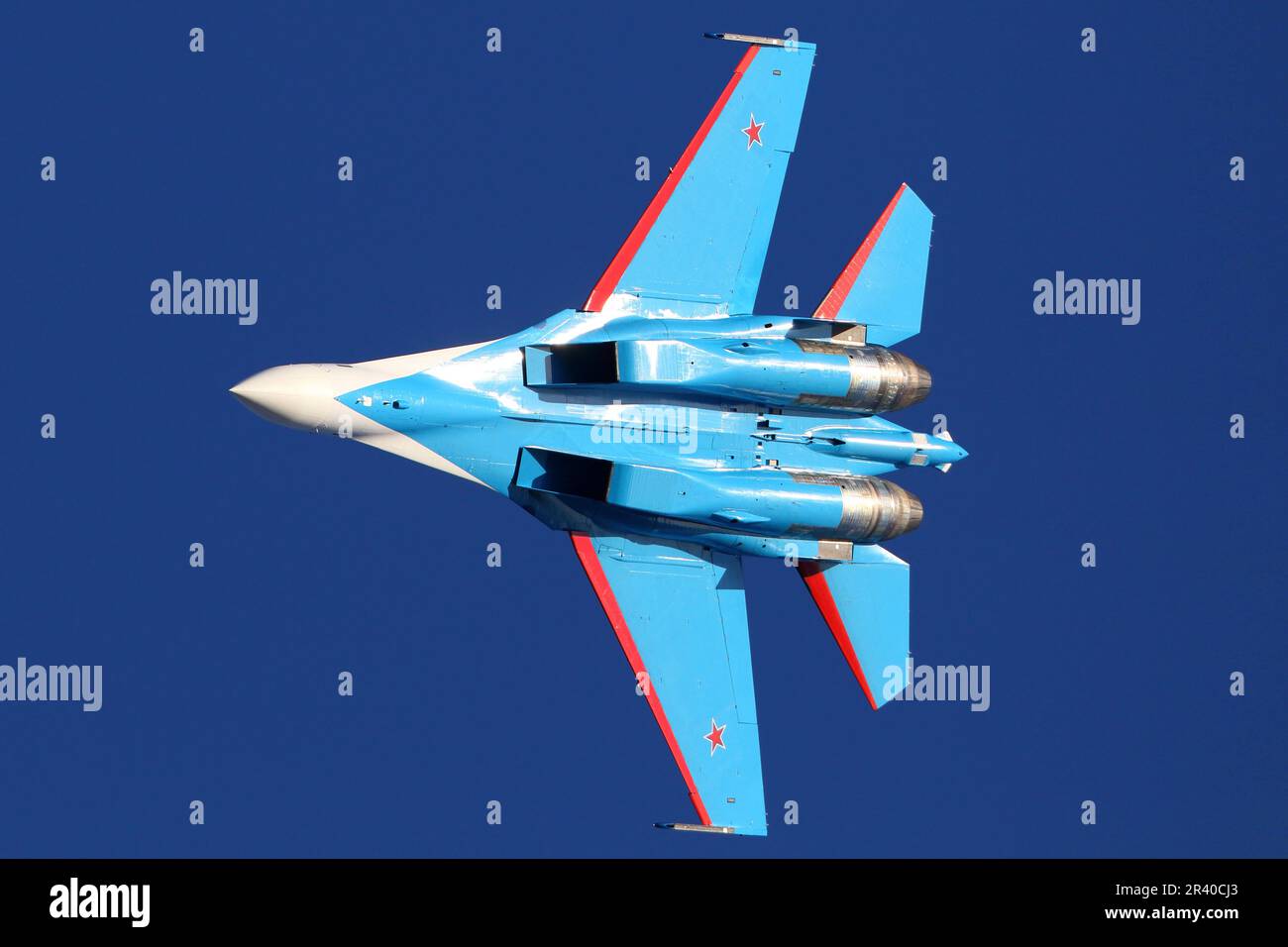 Un avion de chasse su-35S de l'équipe russe de vol des Chevaliers de l'Armée de l'Air russe. Banque D'Images