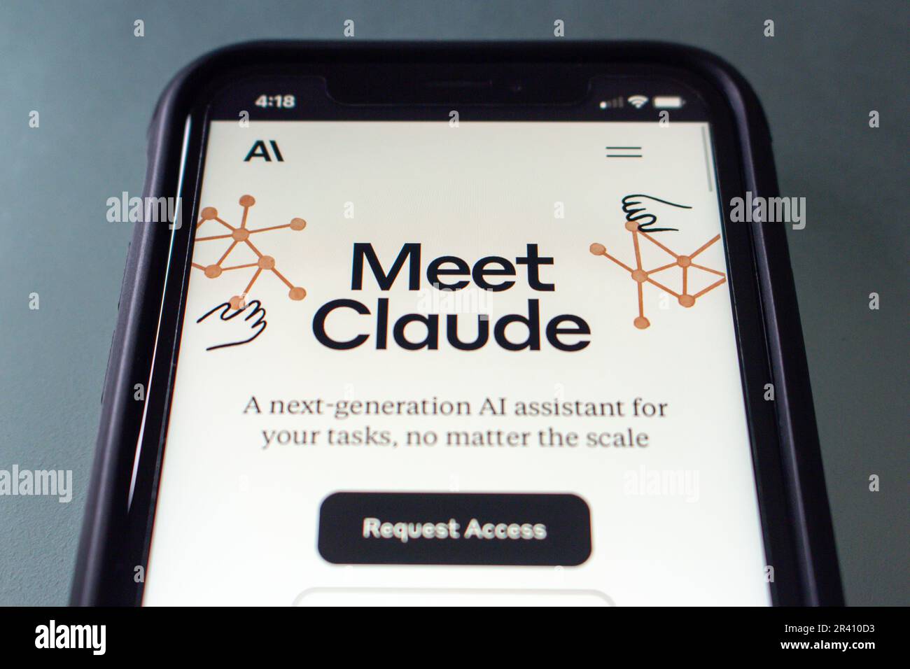 Site Web de Claude vu dans un écran d'iPhone. Claude ai est un ChatGPT comme l'assistant de chatbot d'ai de prochaine génération produit par la startup d'ai Anthropic. Banque D'Images