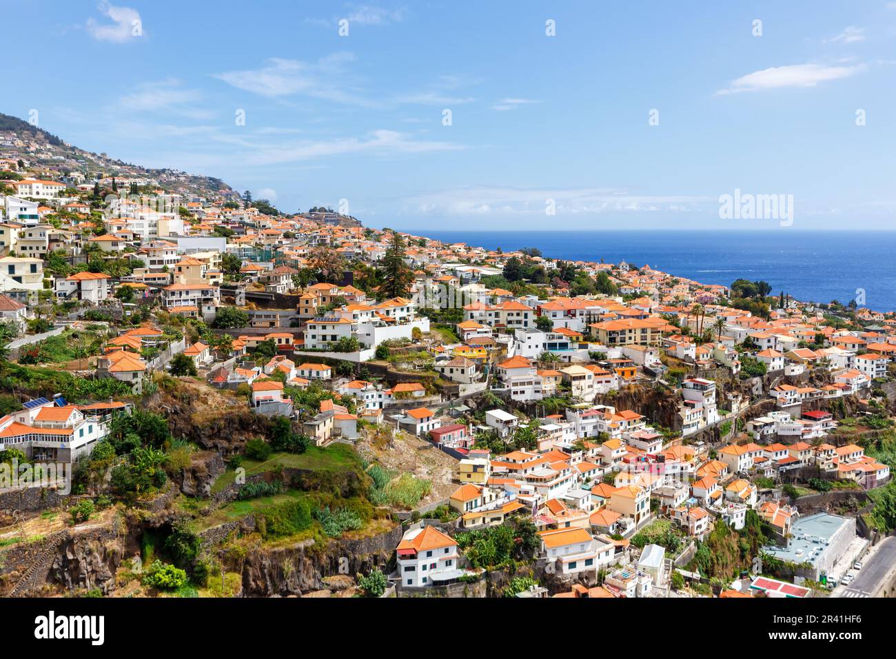 Vue sur la capitale Funchal sur l'île de Madère au Portugal Banque D'Images