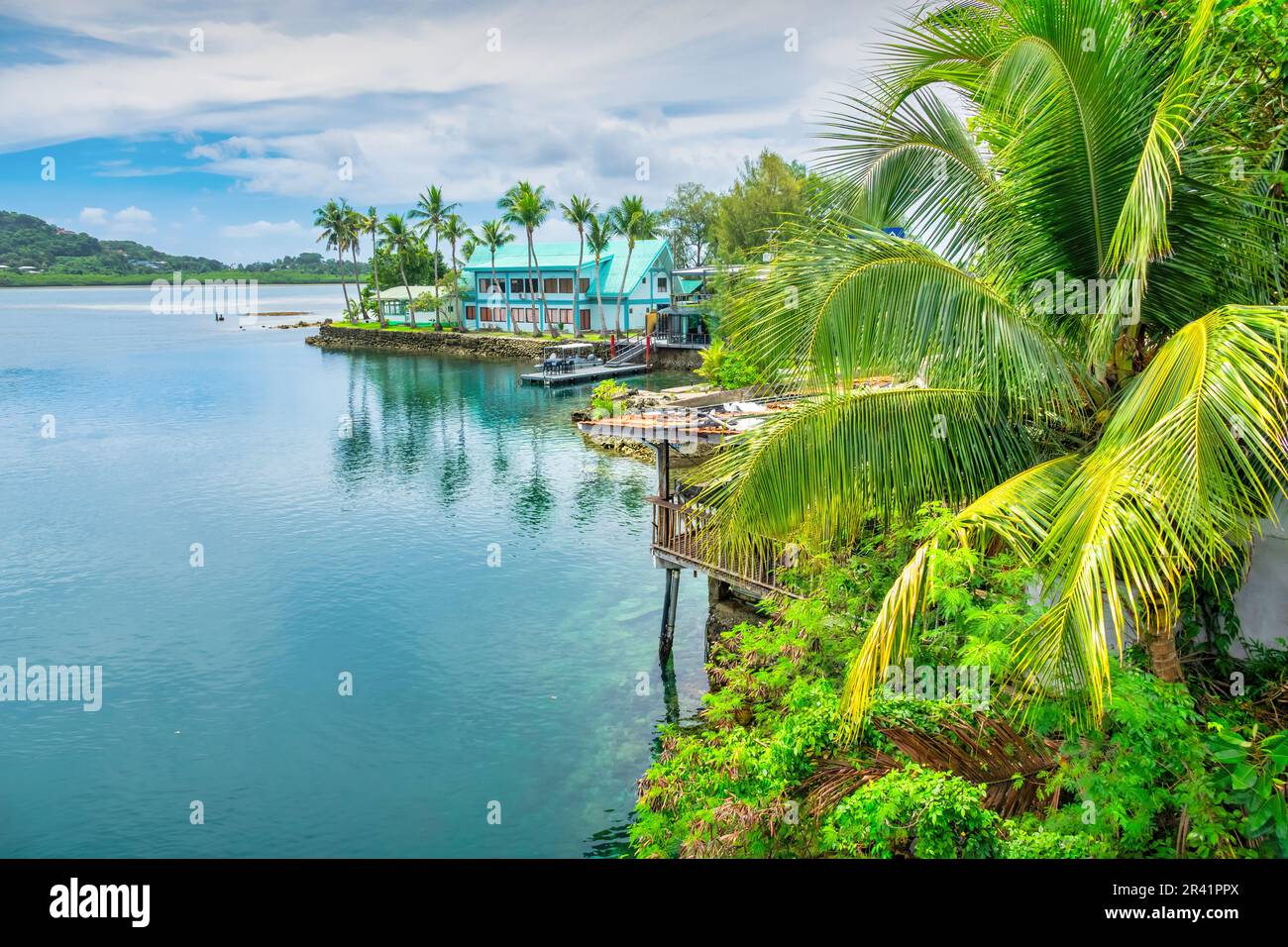 Côte de la ville de Koror, Palau, Micronésie, Océanie. Banque D'Images
