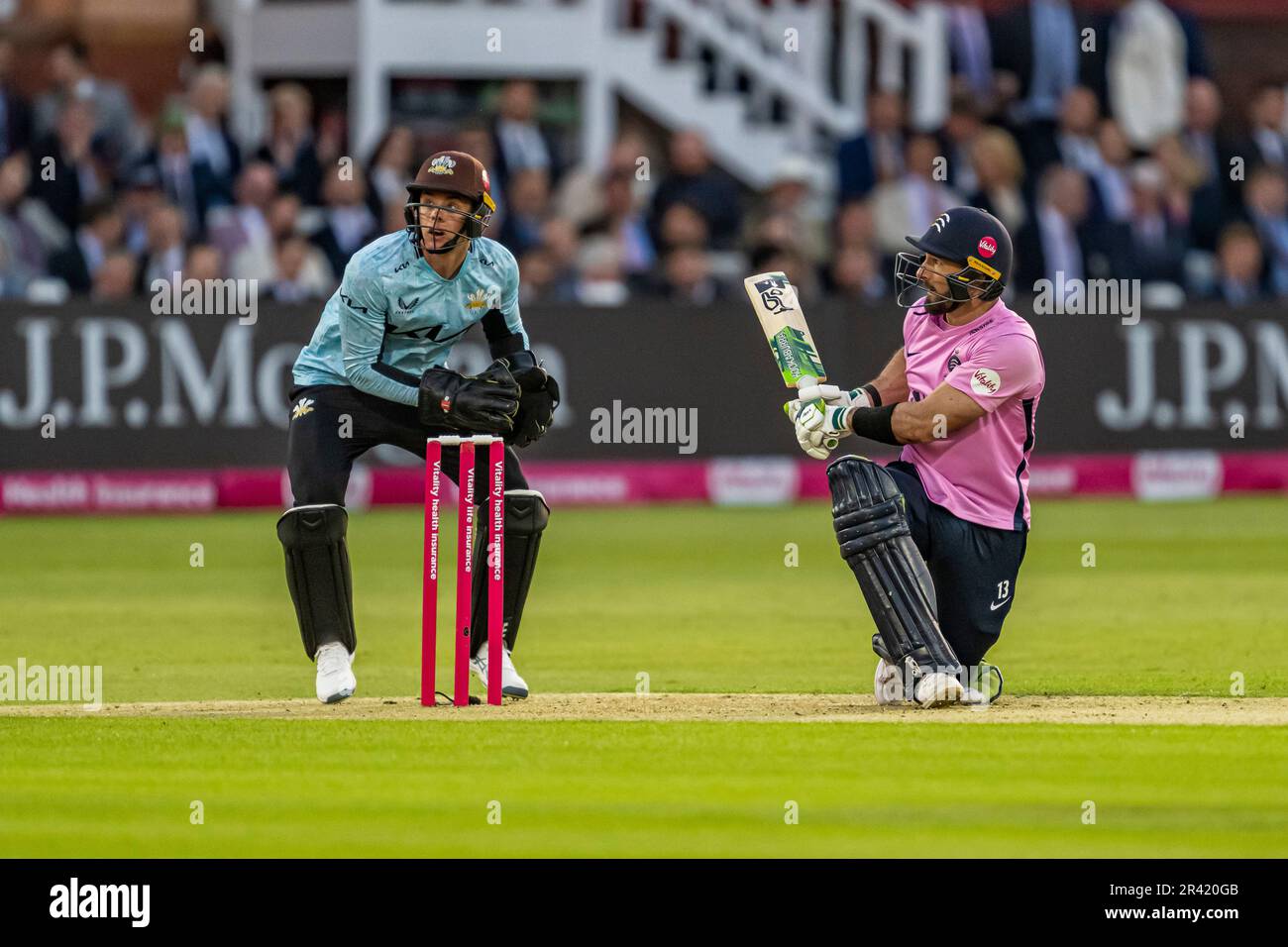 LONDRES, ROYAUME-UNI. 25 mai 2023. Pieter Malan de Middlesex (à droite) pendant le Blast Vitality - Middlesex / Surrey le jour 4 au terrain de cricket de Lord's jeudi, 25 mai 2023 à LONDRES, ANGLETERRE. Credit: Taka Wu/Alay Live News Banque D'Images