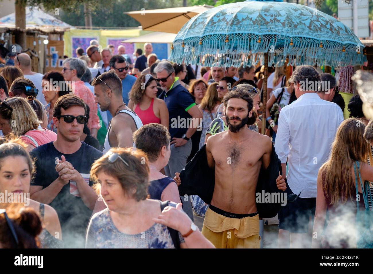 Mercadillo, Feria Hippie de Artesal La Mola, el Pilar de la Mola, Majorque, Iles Baléares, Espagne. Banque D'Images