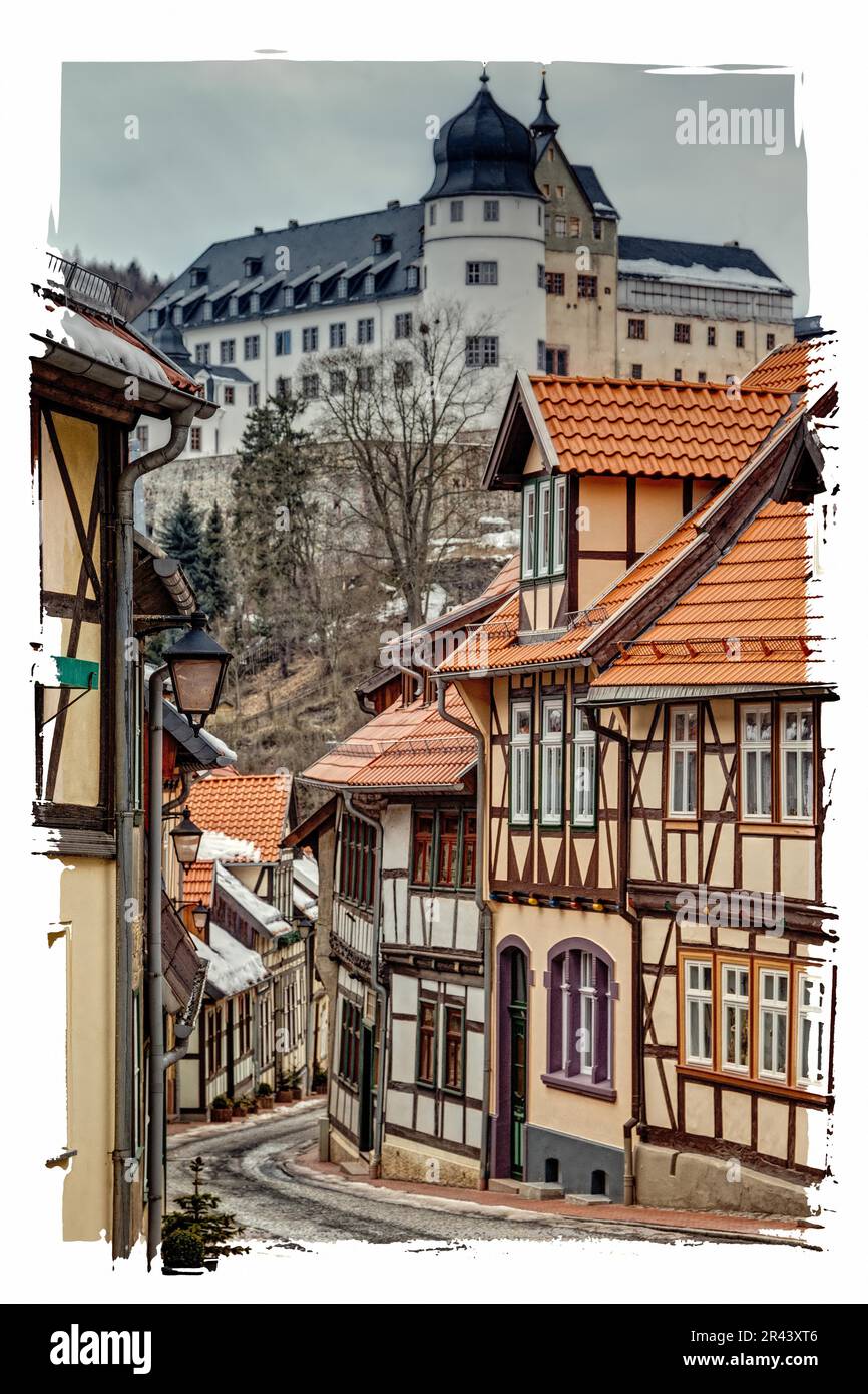 Ville à colombages de Stolberg dans les montagnes Harz avec vue sur le château Banque D'Images