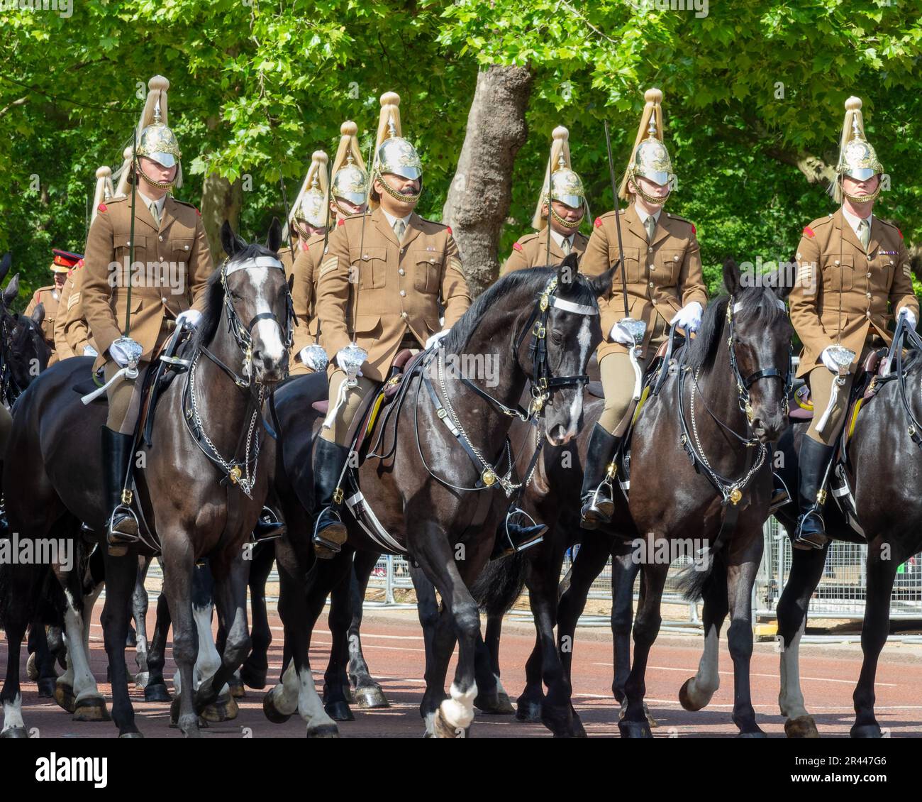 Royal Horse Guards Guards pendant que les gardes changent de parade sur le Mall à Londres Royaume-Uni, sur 18 mai 2022 Banque D'Images