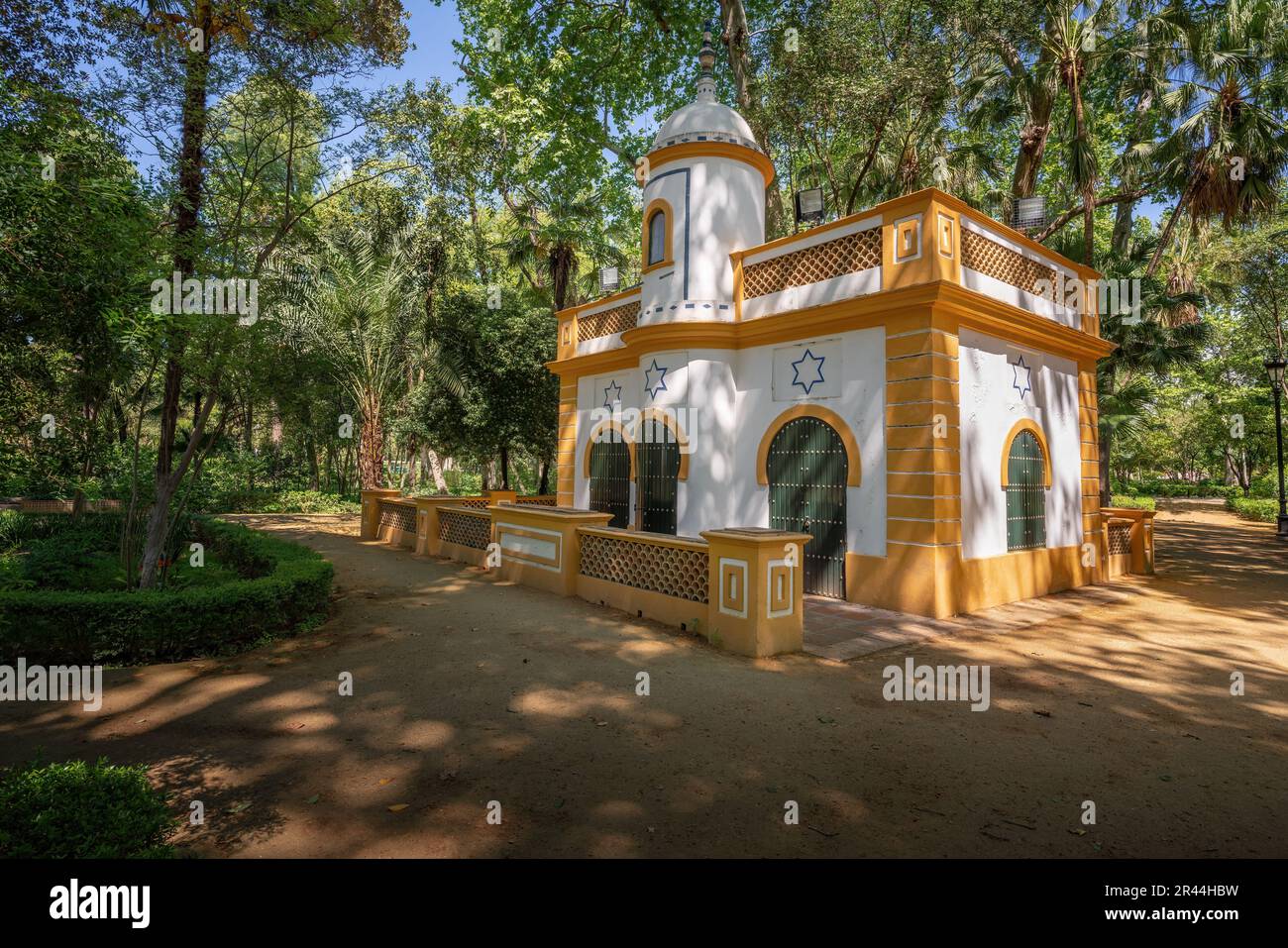 Glorieta de Juanita Reina (rond-point de Juanita Reina) au Parc Maria Luisa - Séville, Andalousie, Espagne Banque D'Images