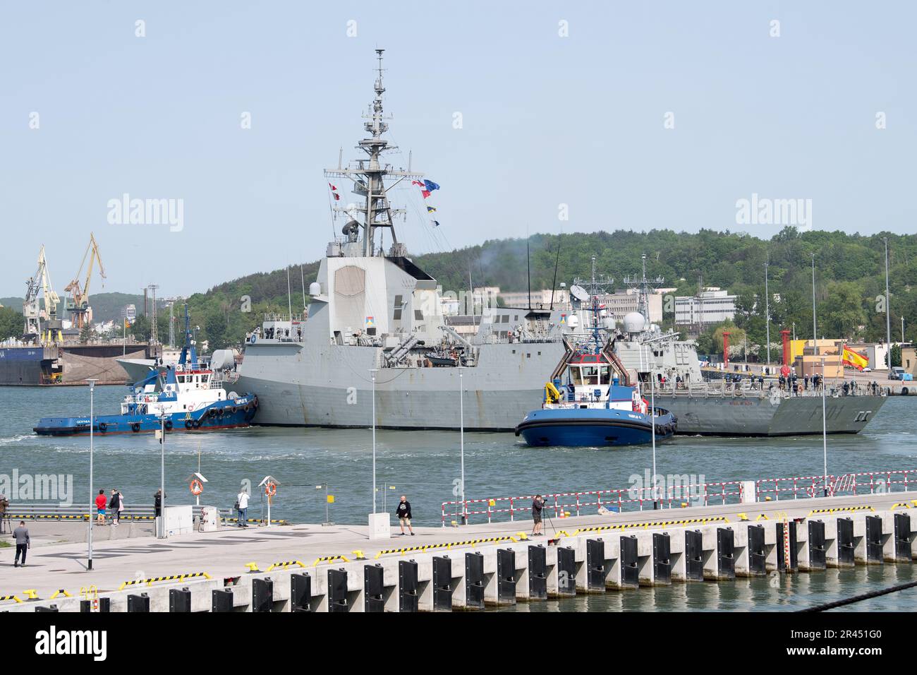 Gdynia, Pologne. 26 mai 2023. Espagnol Alvaro de Bazan frégate de classe ESPS Alvaro de Bazan F101, une partie du Groupe maritime permanent de l'OTAN One SNMG1, est arrivé au port de Gdynia © Wojciech Strozyk / Alay Live News Banque D'Images