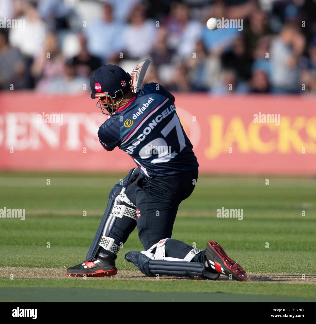 Northampton 26 mai :Ricardo Vasconcelos de Northamptonshire en action battant pendant le match de Blast Vitality T20 entre les Steelbacks de Northamptonshire et le Cricket de Durham au terrain de comté de Northampton sur 26 mai 2023 Northampton Angleterre . Credit: PATRICK ANTHONISZ/Alamy Live News Banque D'Images