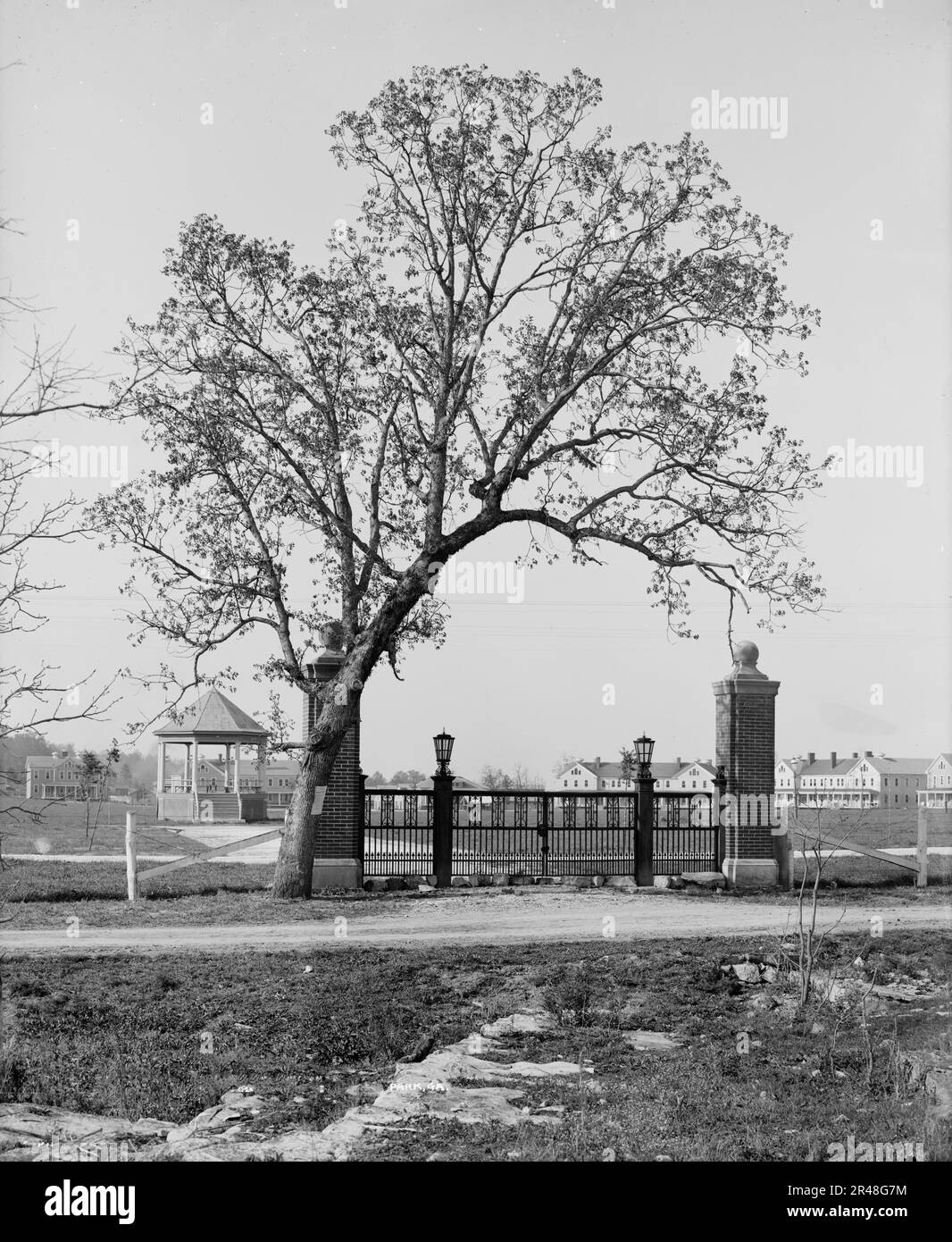La porte de poste, fort Oglethorpe, parc militaire national Chicamauga-Chattanooga, Géorgie, entre 1900 et 1910. Banque D'Images