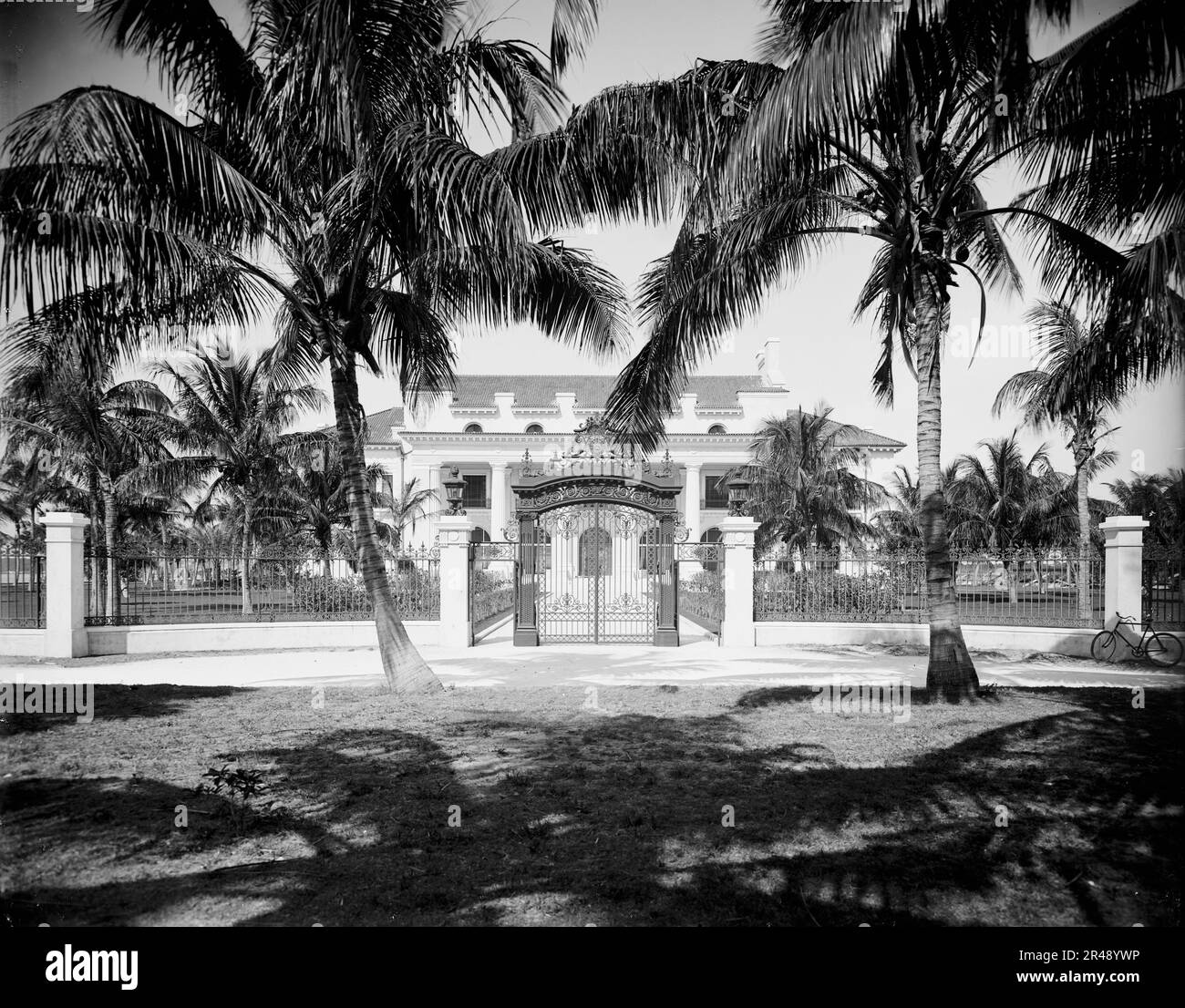 Whitehall, la résidence de M. Flagler, Palm Beach, Floride, 1902. Banque D'Images Whitehall, la résidence de M. Flagler, Palm Beach, Floride, 1902. Banque D'Images