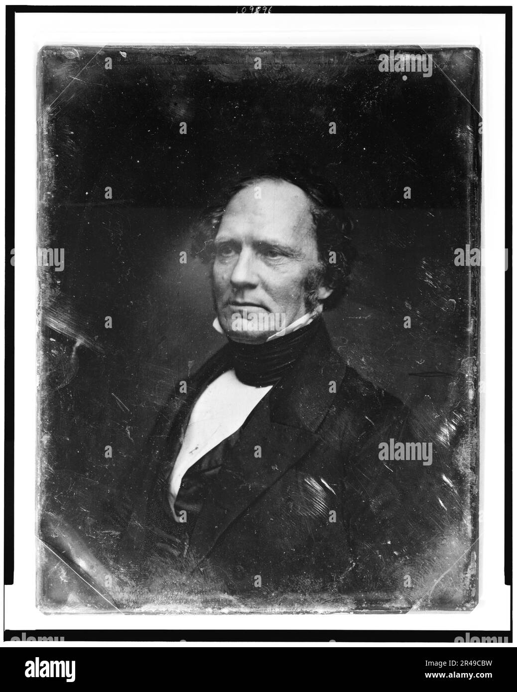 Homme non identifié, âgé d'environ 55 ans, portrait tête-et-épaules, trois quarts à gauche, entre 1844 et 1860. Banque D'Images