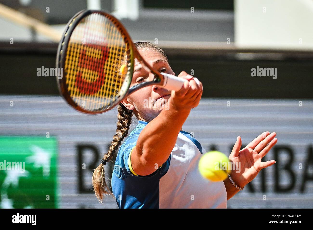 Paris, France, France. 27th mai 2023. Diane PARRY de France lors d'un match d'exposition de Roland-Garros 2023, Open de France 2023, tournoi de tennis du Grand Chelem au stade Roland-Garros de 27 mai 2023 à Paris, France. (Credit image: © Matthieu Mirville/ZUMA Press Wire) USAGE ÉDITORIAL SEULEMENT! Non destiné À un usage commercial ! Banque D'Images