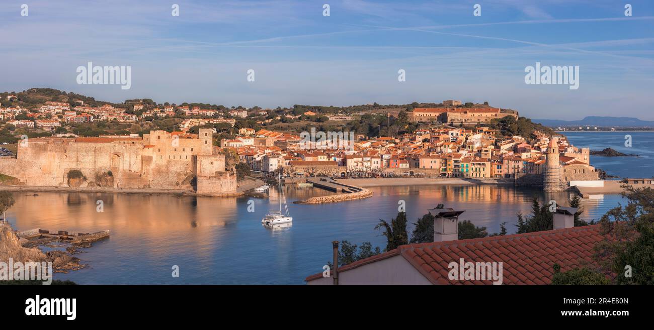 Vue panoramique sur Collioure, France Banque D'Images