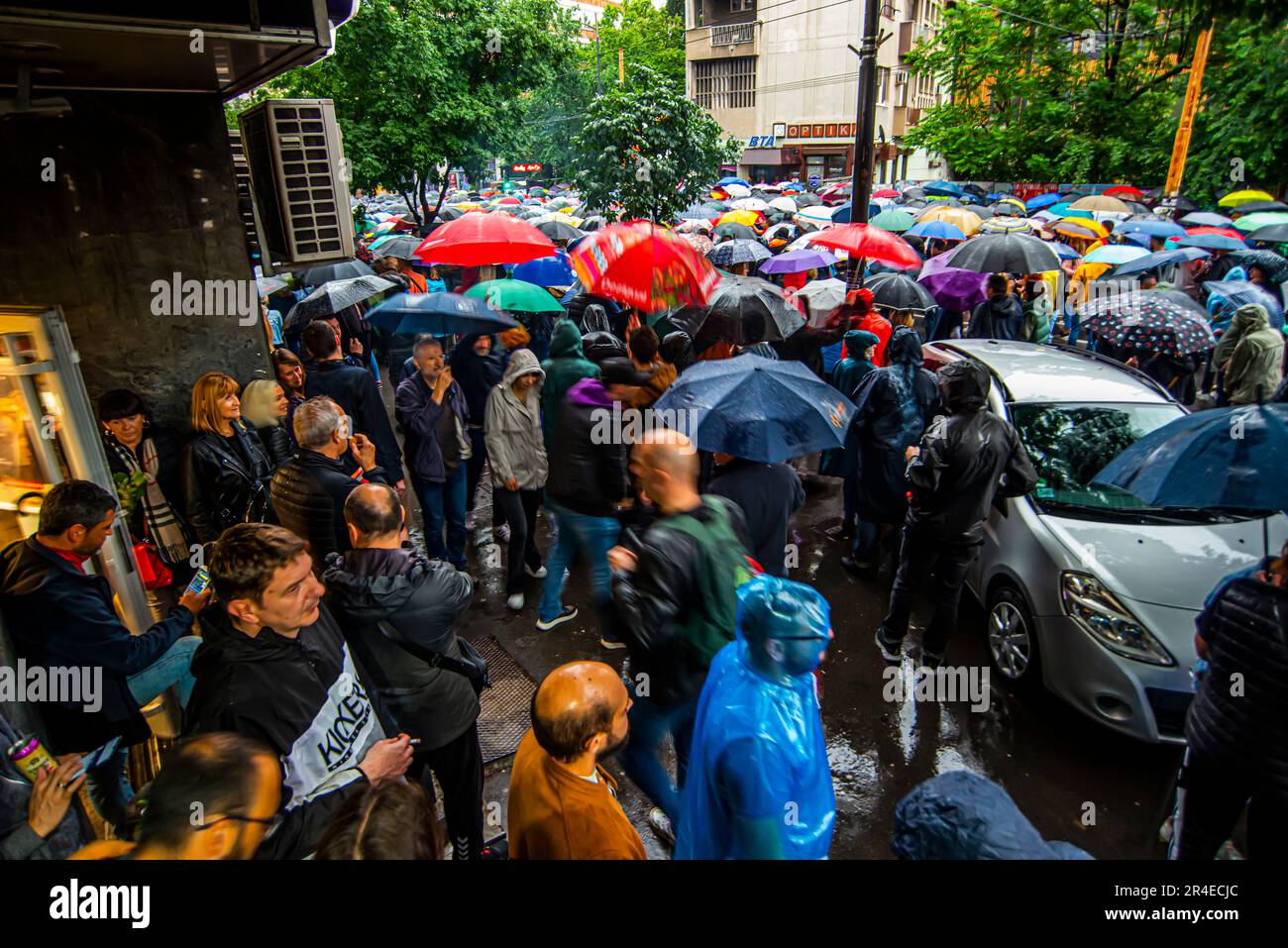 27 mai 2023, Belgrade, Serbie, manifestation contre la violence déclenchée par des fusillades de masse à l'école de Belgrade et à Mladenovac , ville près de Belgrade Banque D'Images