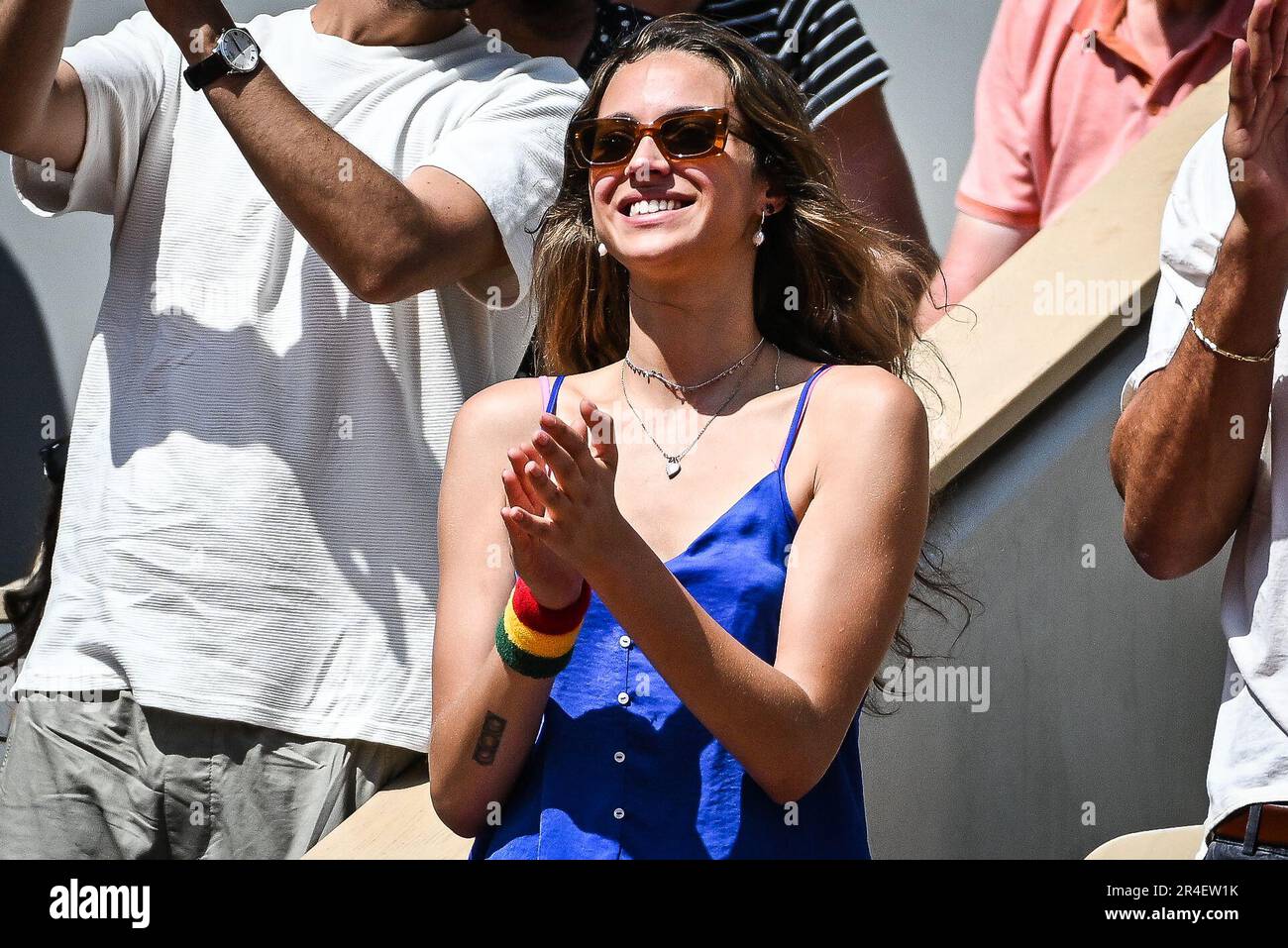 Paris, France. 27th mai 2023. Le mannequin français Jenaye NOAH lors du concert de son père le chanteur et ancien joueur de tennis français Yannick NOAH à Roland-Garros 2023, tournoi de tennis Grand Slam, aperçus sur 27 mai 2023 au stade Roland-Garros à Paris, France - photo Matthieu Mirville/DPPI crédit: DPPI Media/Alay Live News Banque D'Images