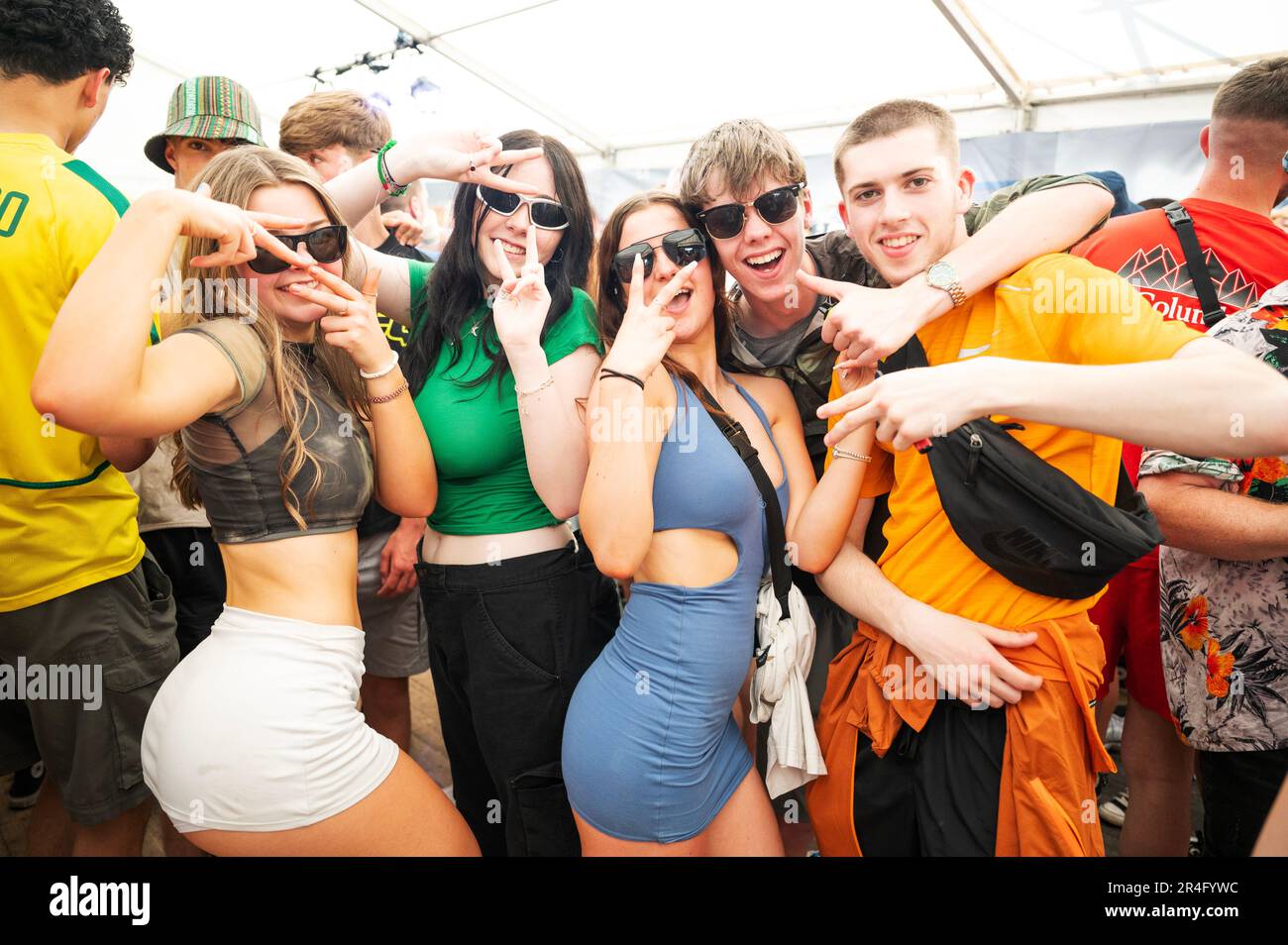 Warrington, Royaume-Uni. 27th mai 2023. Les festivaliers ont été élés le jour 1 du Festival 2023 de la semaine de la NBHD de Warrington, crédit : Gary Mather/Alamy Live News Banque D'Images
