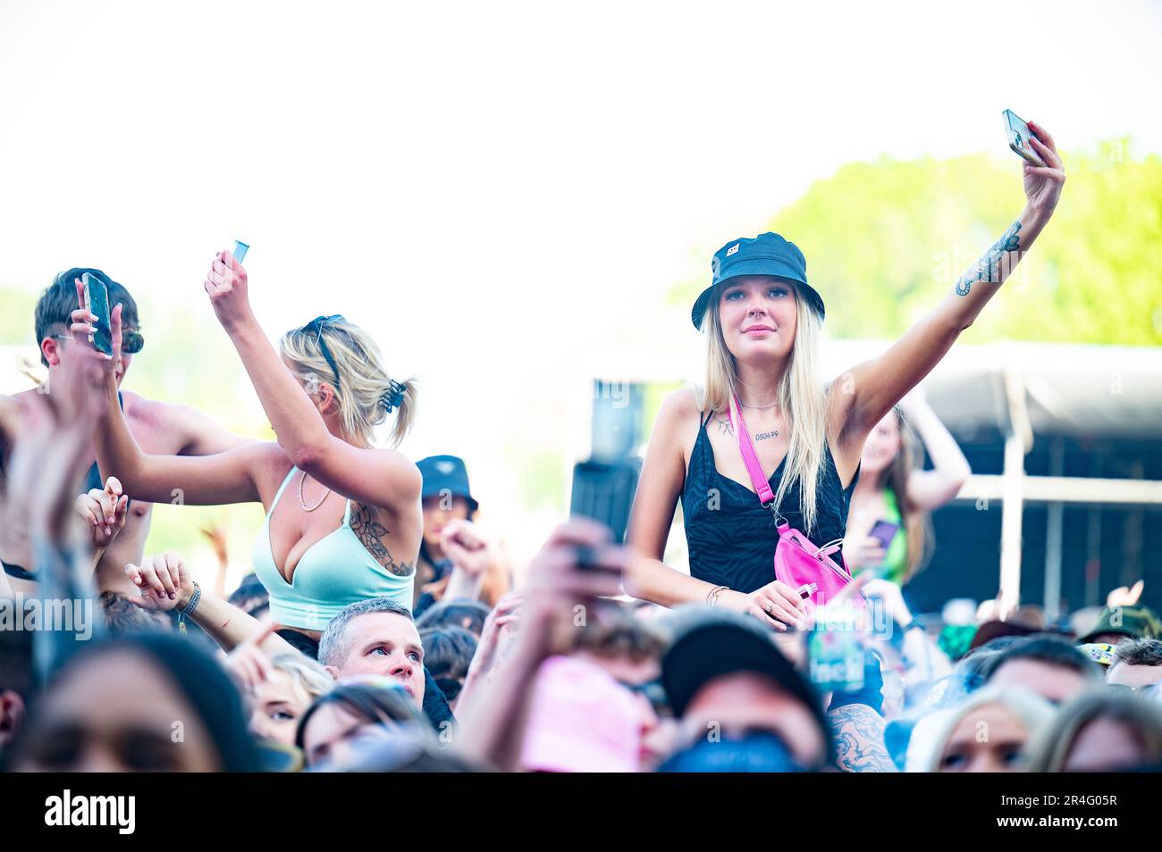 Warrington, Royaume-Uni. 27th mai 2023. Les festivaliers ont été élés le jour 1 du Festival 2023 de la semaine de la NBHD de Warrington, crédit : Gary Mather/Alamy Live News Banque D'Images