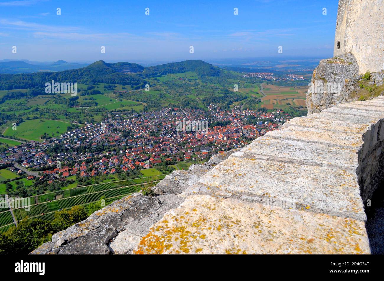 Baden, Wuerttemberg, Alb souabe, près du château de Neuffen : Hohenneuffen, vue de la ville de Hohenneuffen : Neuffen Banque D'Images