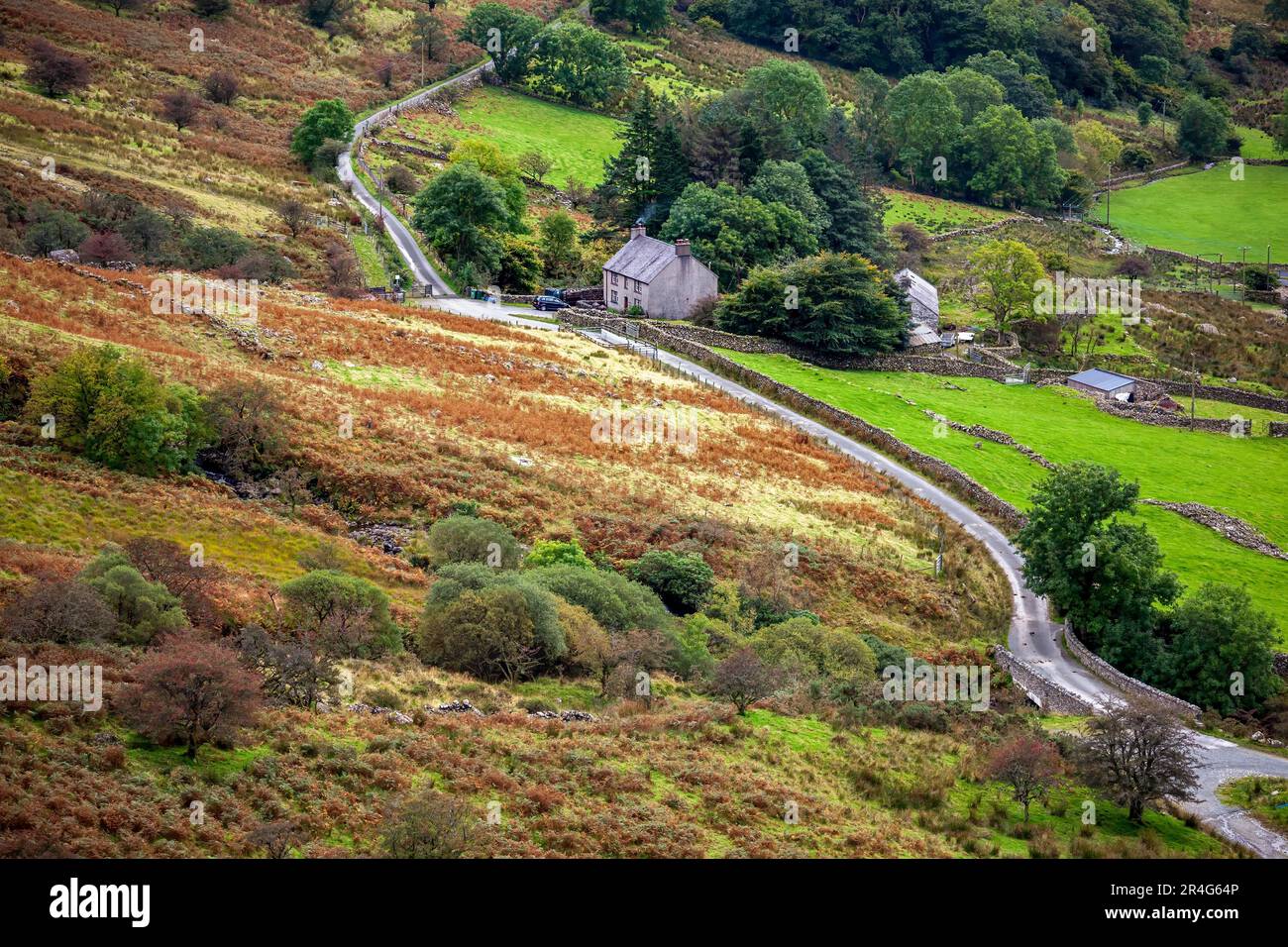 PARC NATIONAL DE SNOWDONIA, PAYS DE GALLES, Royaume-Uni - OCTOBRE 7 : Cottage dans le parc national de Snowdonia le 7 octobre 2012 Banque D'Images