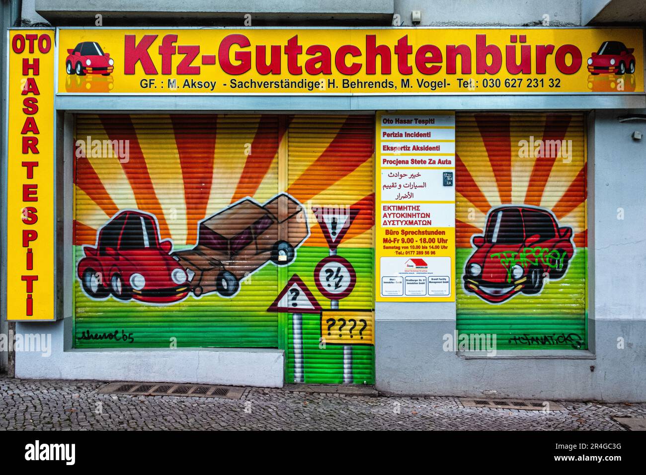 KFZ gutachterbüro, évaluateur des dommages causés aux véhicules automobiles après un accident de voiture, Neukölln, Berlin, Allemagne Banque D'Images