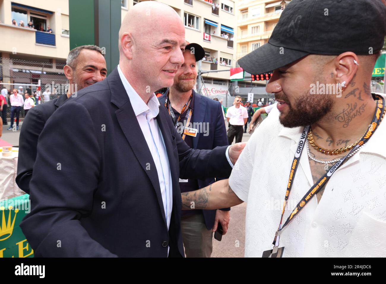 Monaco, Monaco. 27th mai 2023. MONACO, Monte Carlo, 28. Mai 2023 ; NEYMAR rencontre GIANNI INFANTINO de la FIFA, lors du Grand Prix de Formule 1 au circuit de course de rue de Monaco le 28. Mai 2023. RACEDAY, image et copyright Arthur THILL/ATP images (THILL Arthur/ATP/SPP) Credit: SPP Sport Press photo. /Alamy Live News Banque D'Images