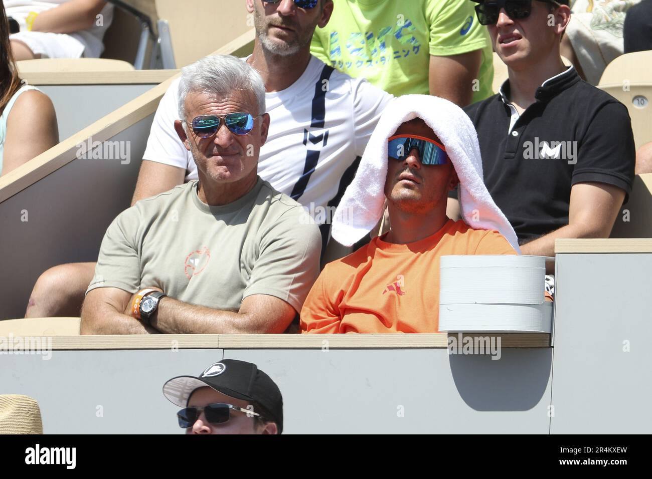 Apostolos Tsitsipas, père et entraîneur de Stefanos Tsitsipas de Grèce au cours du jour 1 de l'Open de France 2023, Roland-Garros 2023, deuxième tournoi de tennis Grand Chelem de l'année, sur 28 mai 2023 au stade Roland-Garros à Paris, France - photo: Jean Catuffe/DPPI/LiveMedia Banque D'Images
