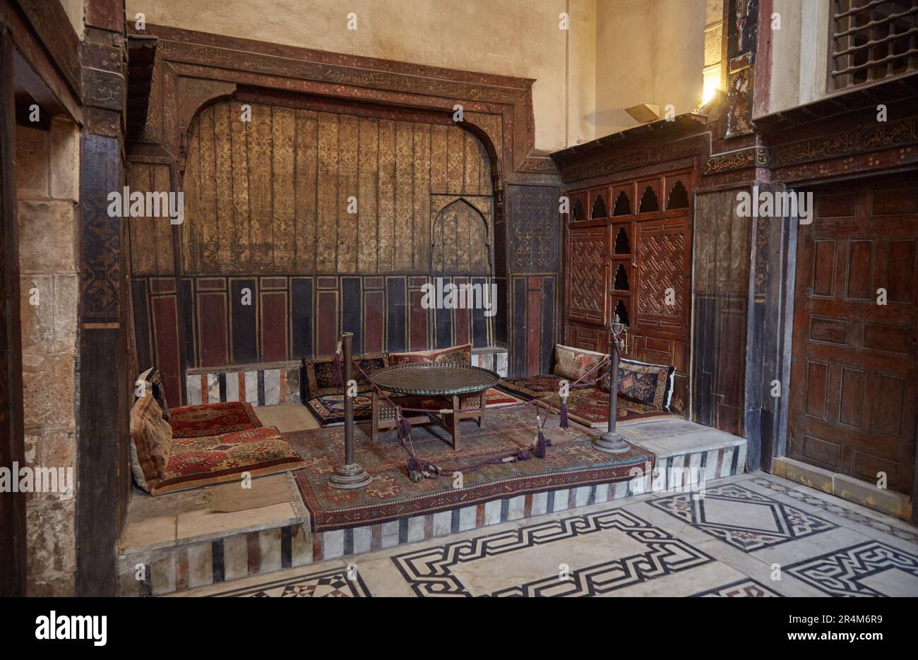 Bayt al-Suhaymi, une maison ottomane historique située dans la rue al-Muizz du Vieux Caire Banque D'Images