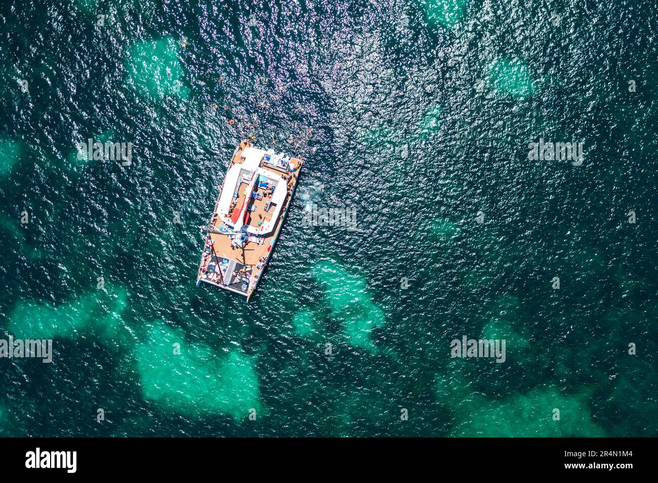 Vue aérienne sur le catamaran. Banque D'Images