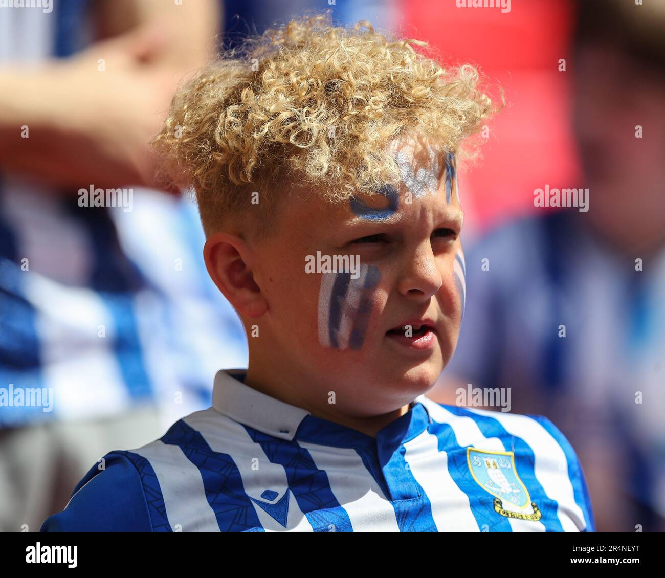 Un jeune fan de Sheffield mercredi devant le match final de la Sky Bet League 1 Barnsley vs Sheffield mercredi au stade Wembley, Londres, Royaume-Uni, 29th mai 2023 (photo de Gareth Evans/News Images) à Londres, Royaume-Uni le 5/29/2023. (Photo de Gareth Evans/News Images/Sipa USA) Banque D'Images