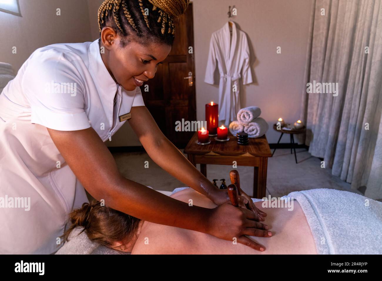 Massage au Spa à Onguma Bush Camp - Onguma Game Reserve, Namibie, Afrique Banque D'Images