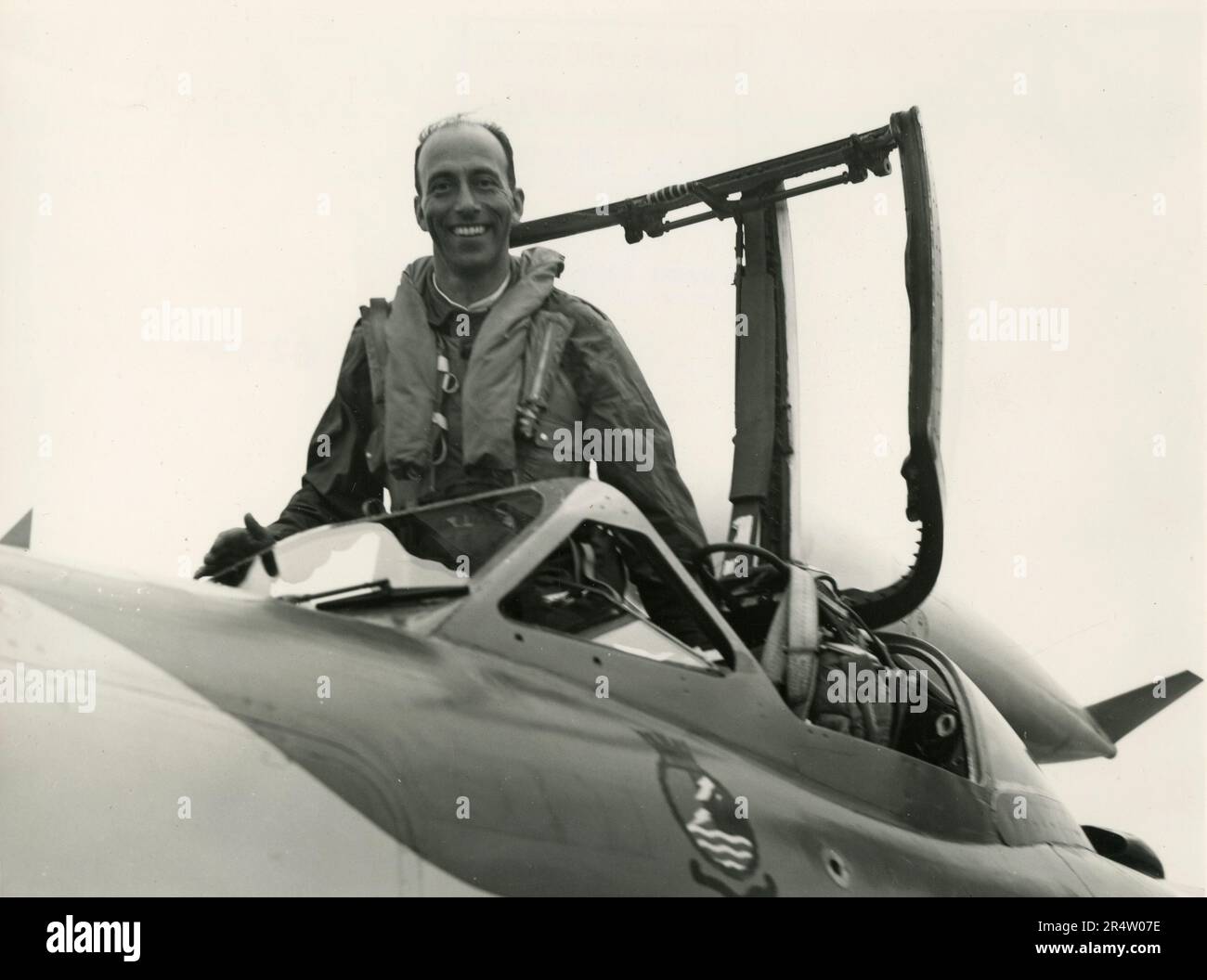 British Royal Naval pilote dans son avion de chasse, Royaume-Uni 1958 Banque D'Images